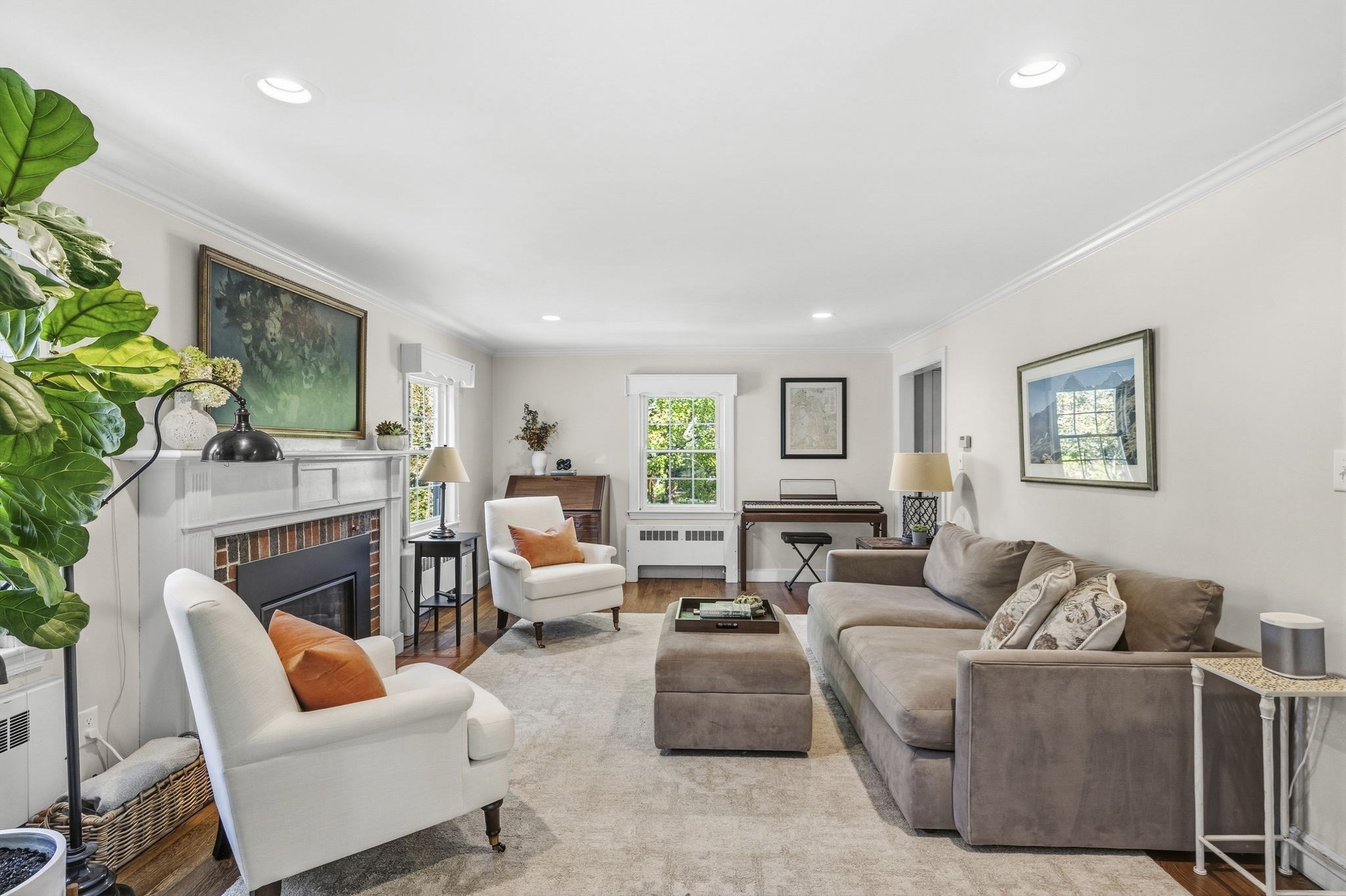 37 Century Ln Property Photo 8