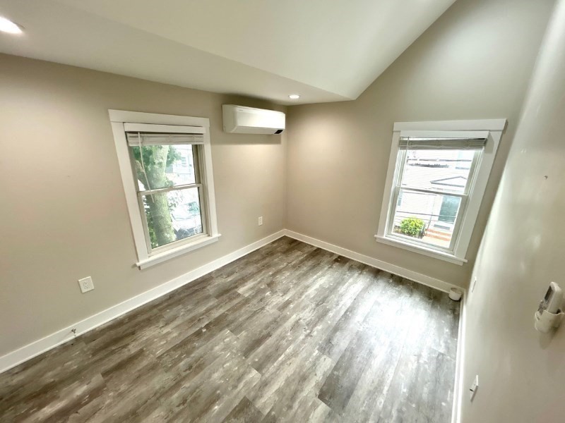 32 Jefferson St # 1 Property Photo 15