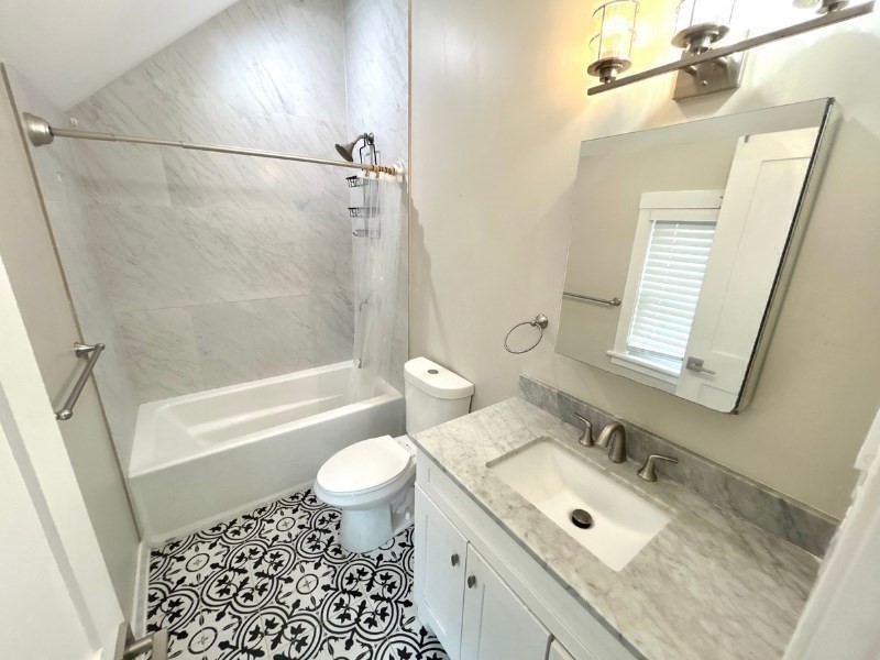32 Jefferson St # 1 Property Photo 19