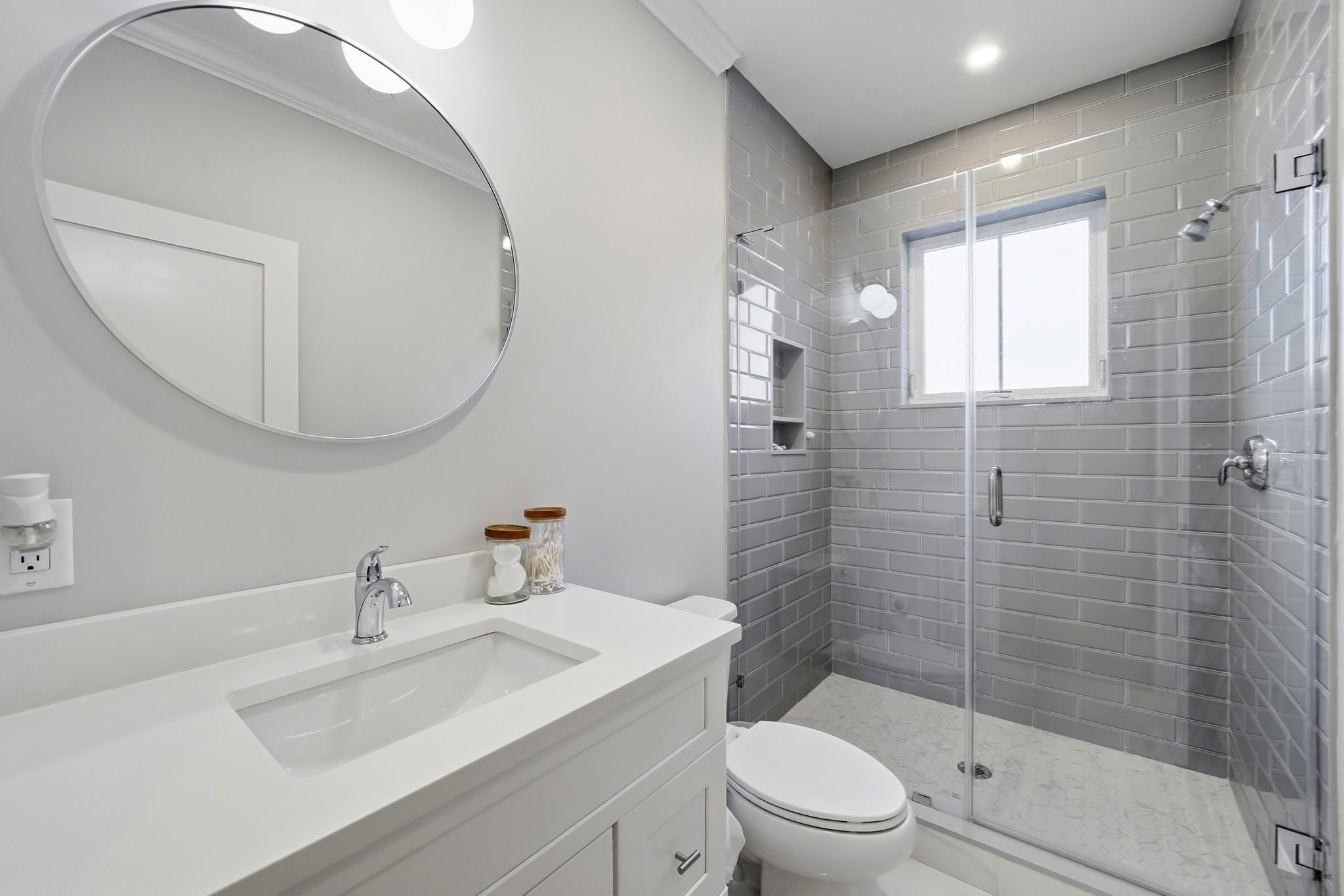 109 Ellington St # 2 Property Photo 14