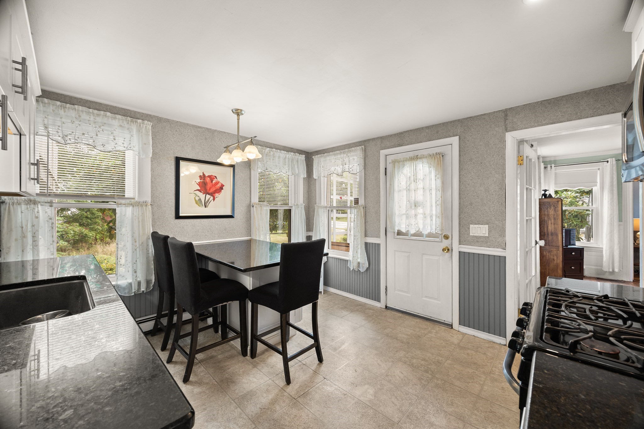 19 Whidden Ave Property Photo 8