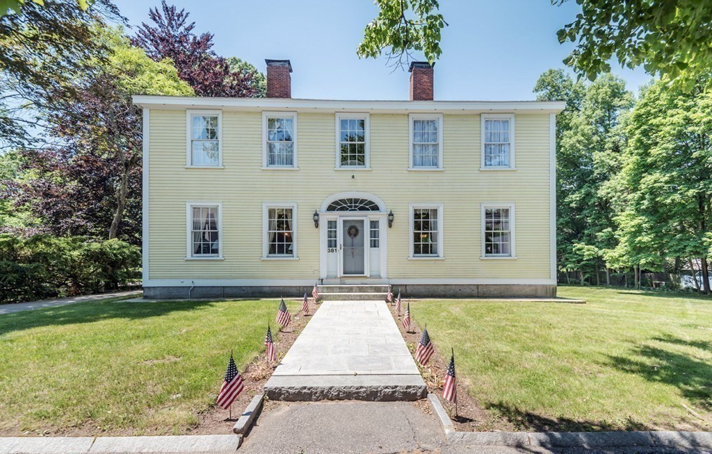 381 Boston Rd Property Photo 2