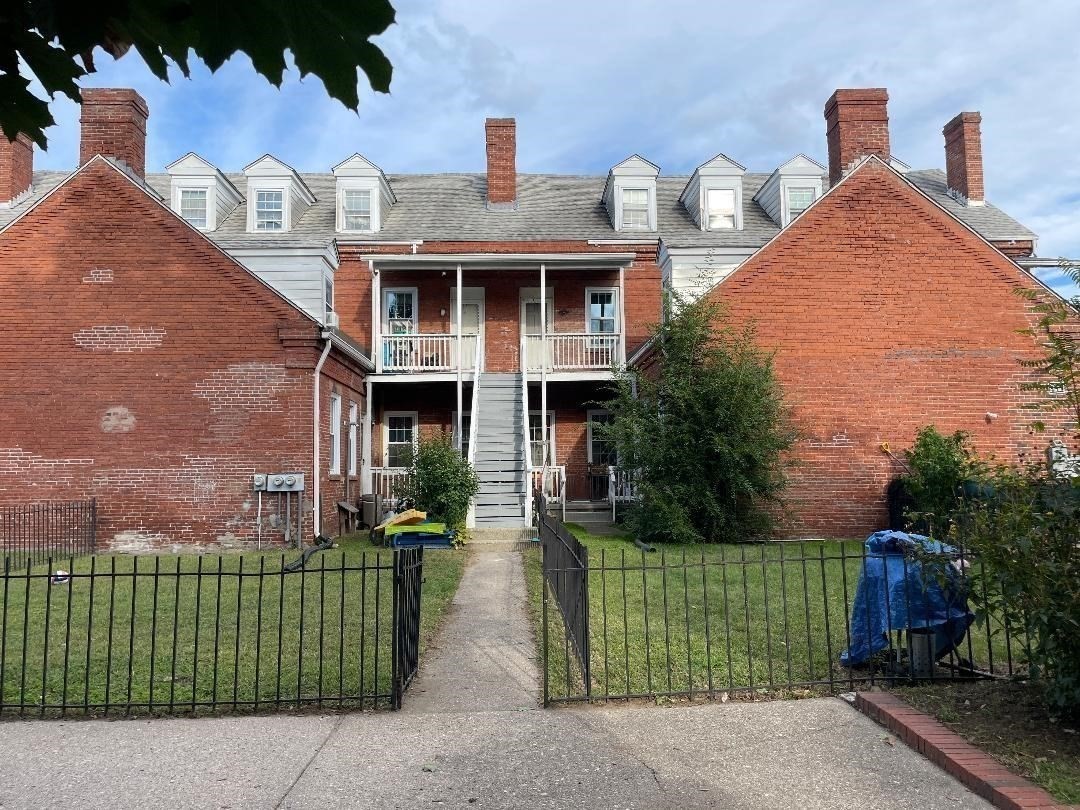 13 Center Street Property Photo 5