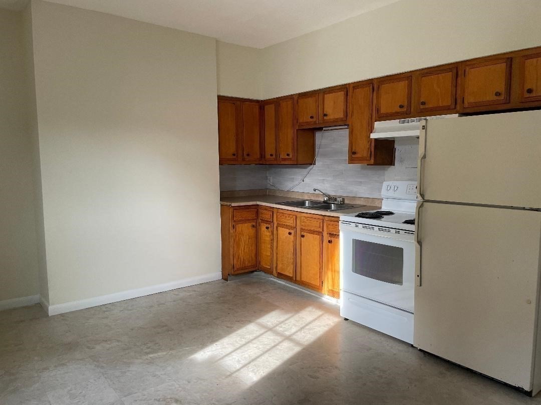 13 Center Street Property Photo 13