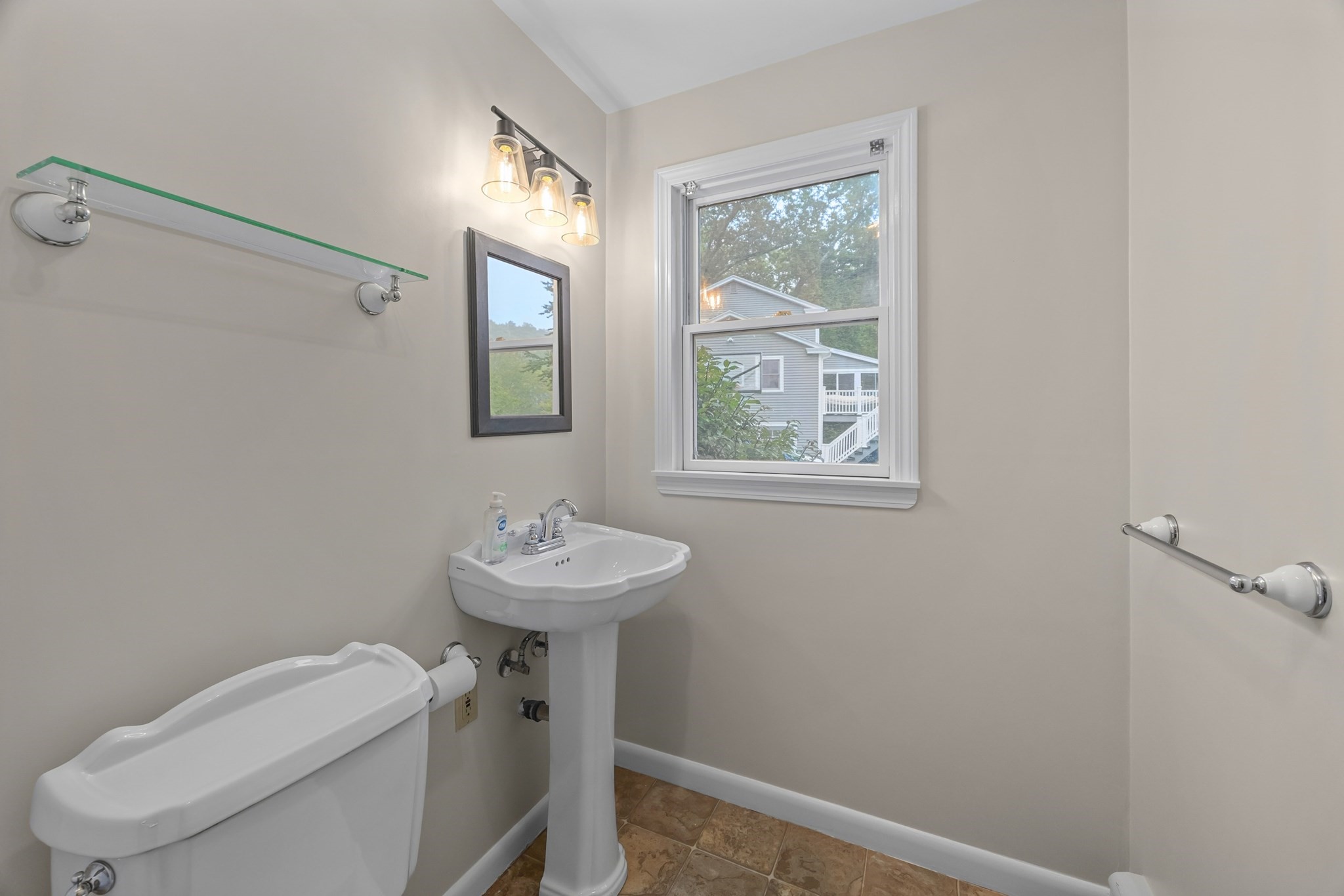 35 Harvey Lane Property Photo 15