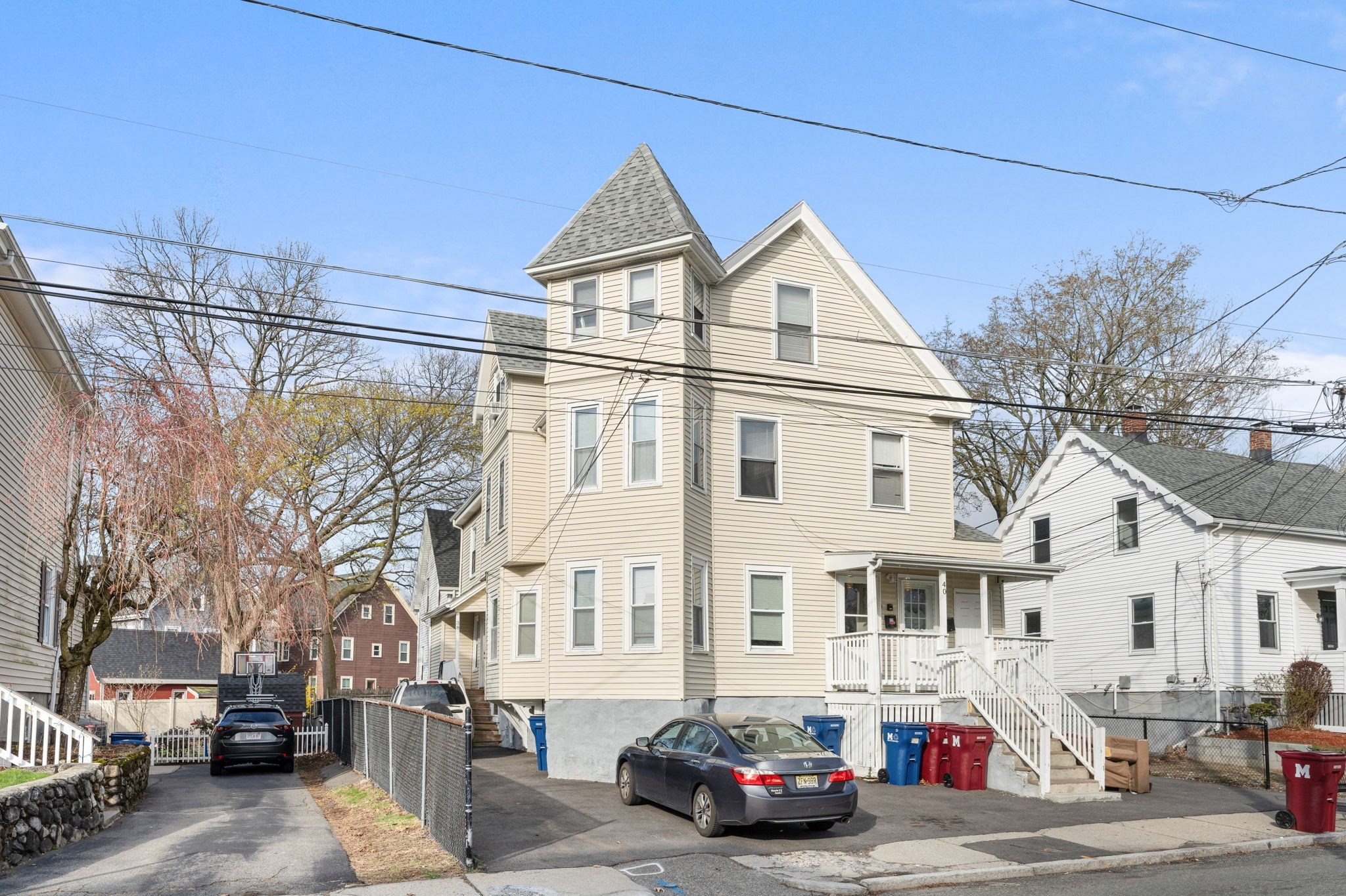 40 Hurd St Property Photo 2