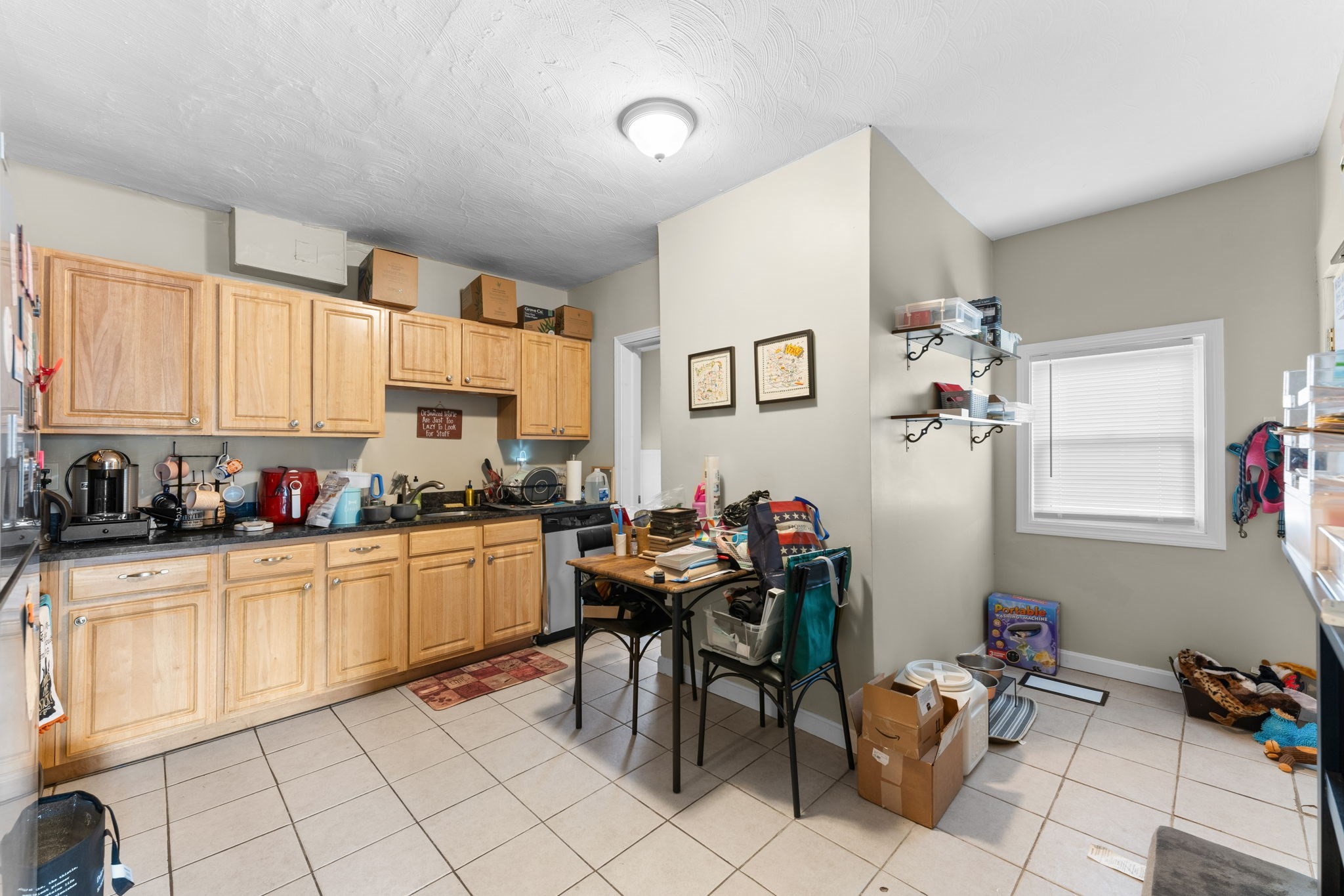 40 Hurd St Property Photo 10