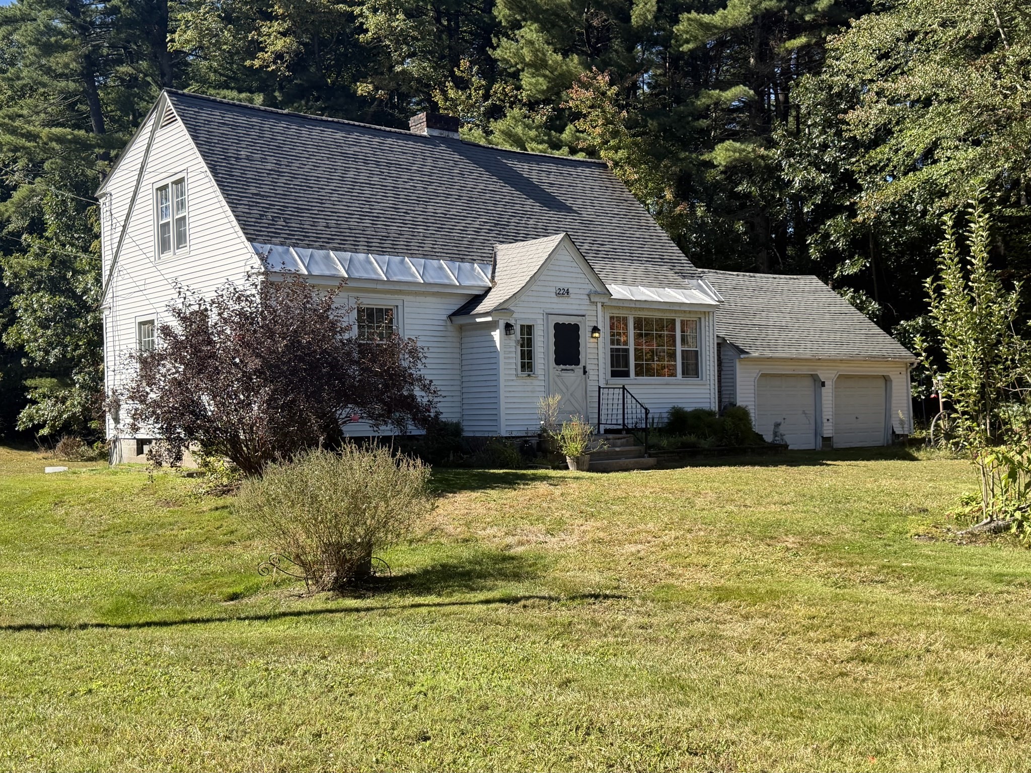 224 Greenfield Rd Property Photo 1