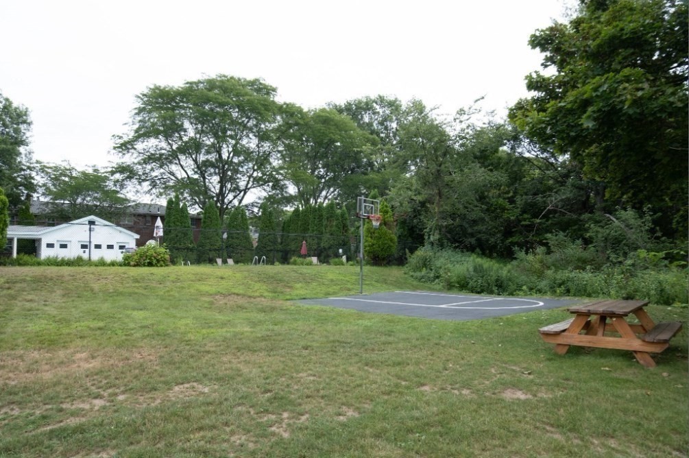 49 Kingston # 49 Property Photo 32