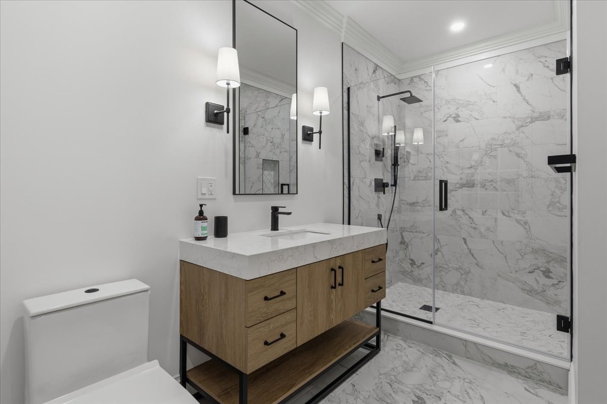 959 Chestnut Street Property Photo 37