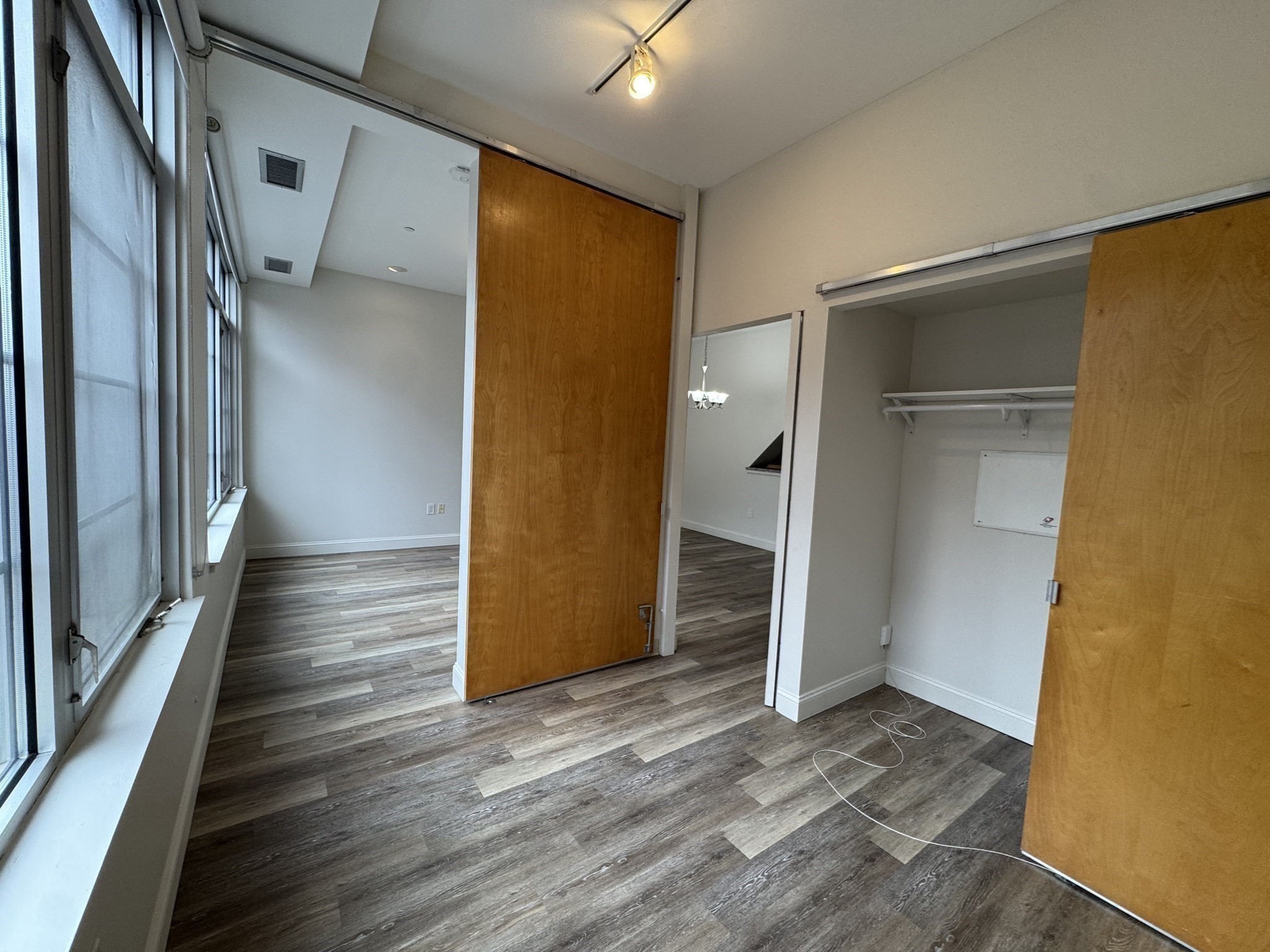 160 East Berkeley St # 518 Property Photo 11