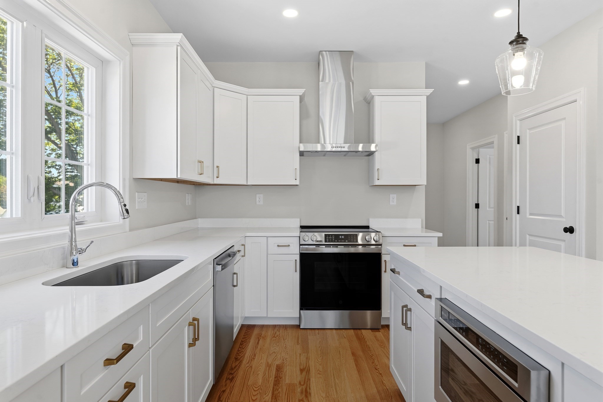 11 Isola Lane Property Photo 4