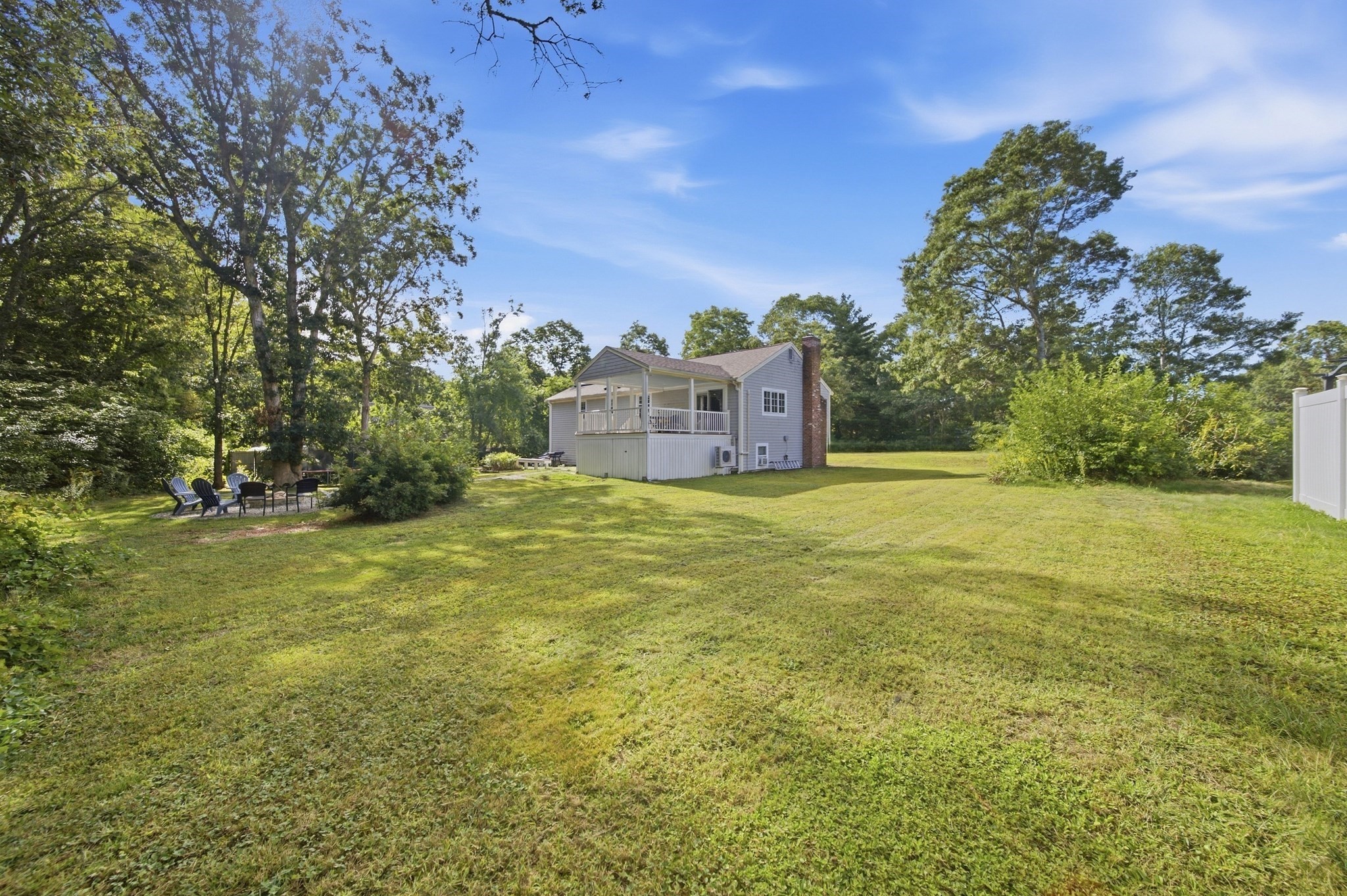 14 Bramble Bush Drive Property Photo 4