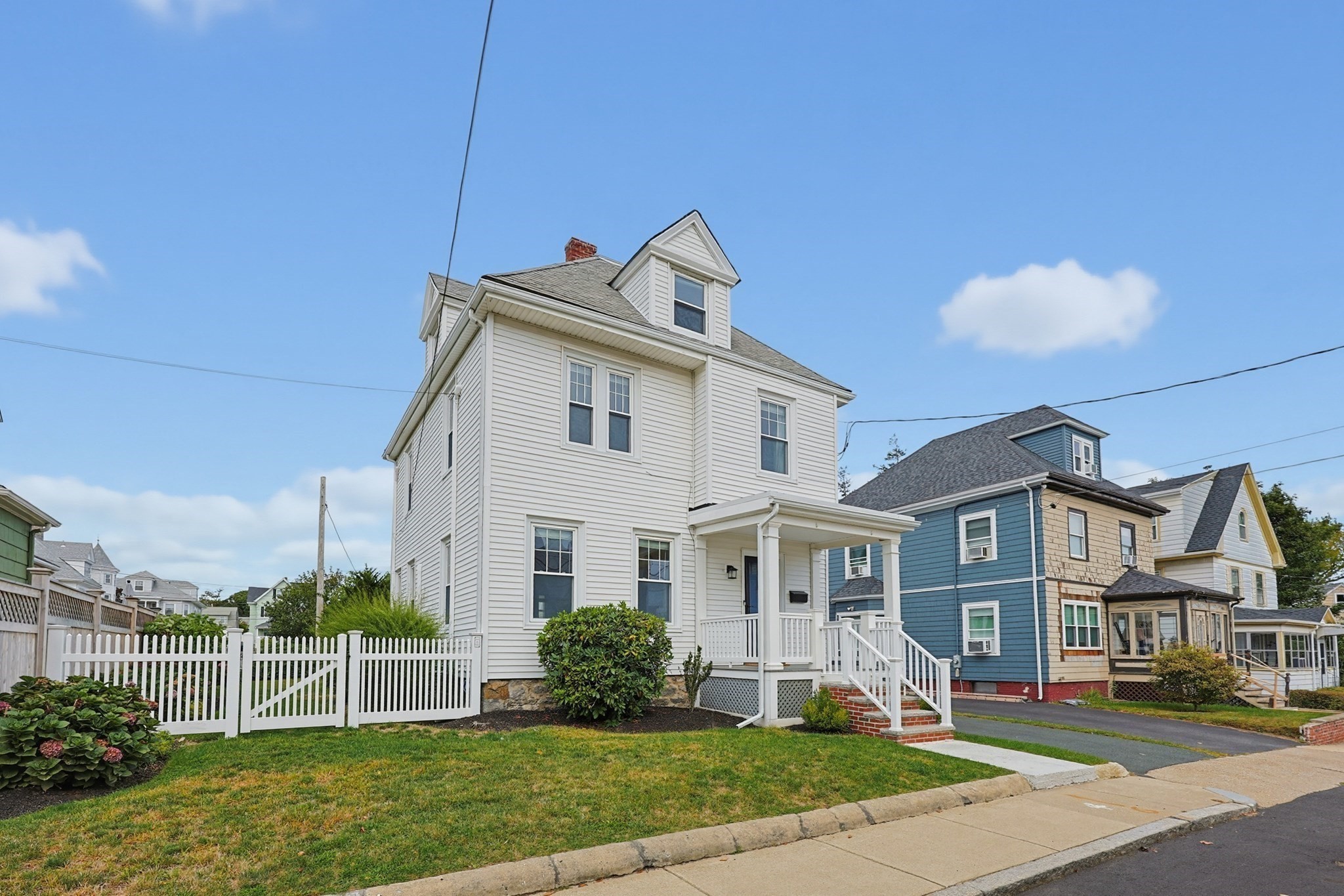 32 Elmwood Avenue Property Photo 3