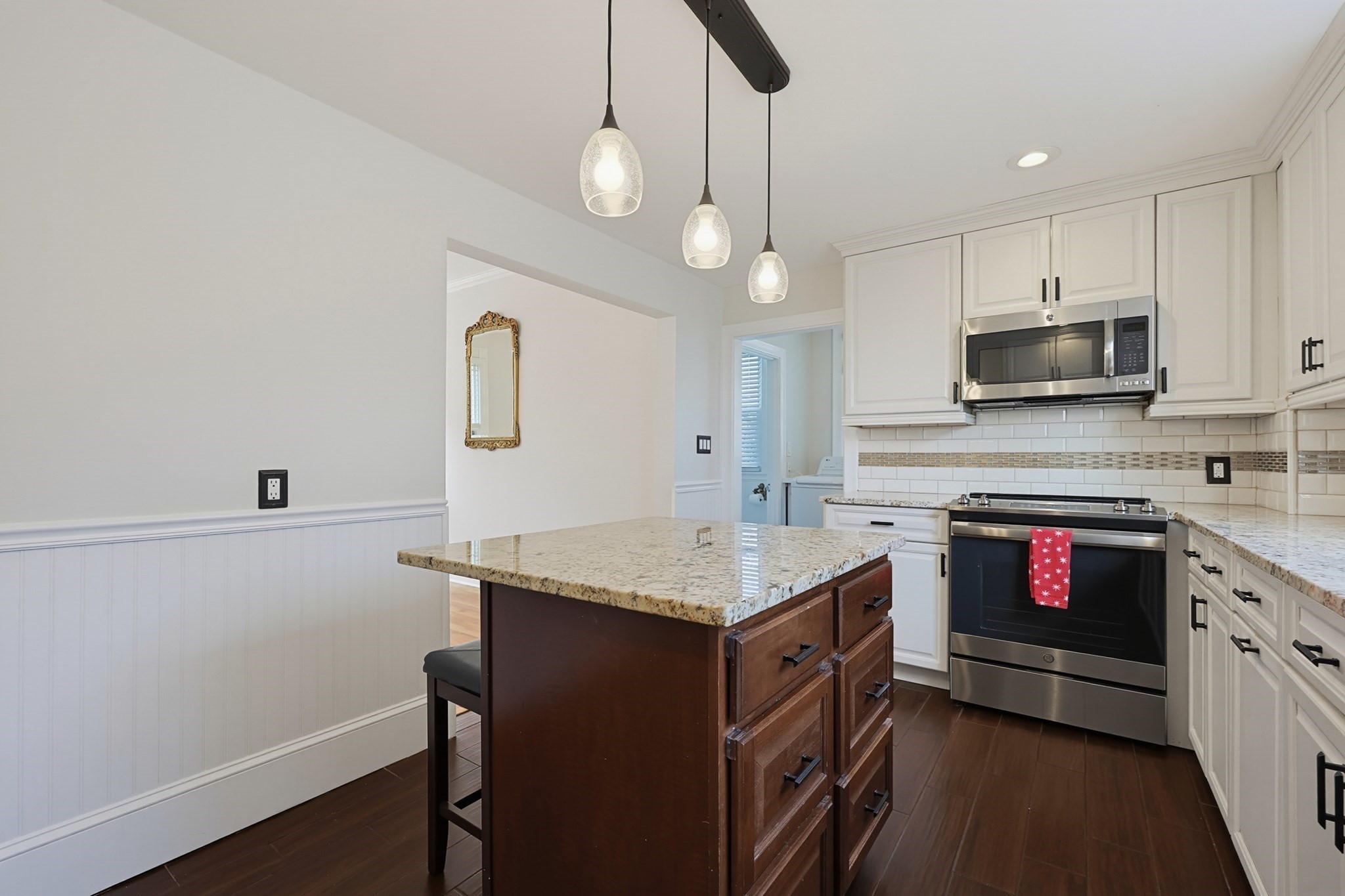 32 Elmwood Avenue Property Photo 15