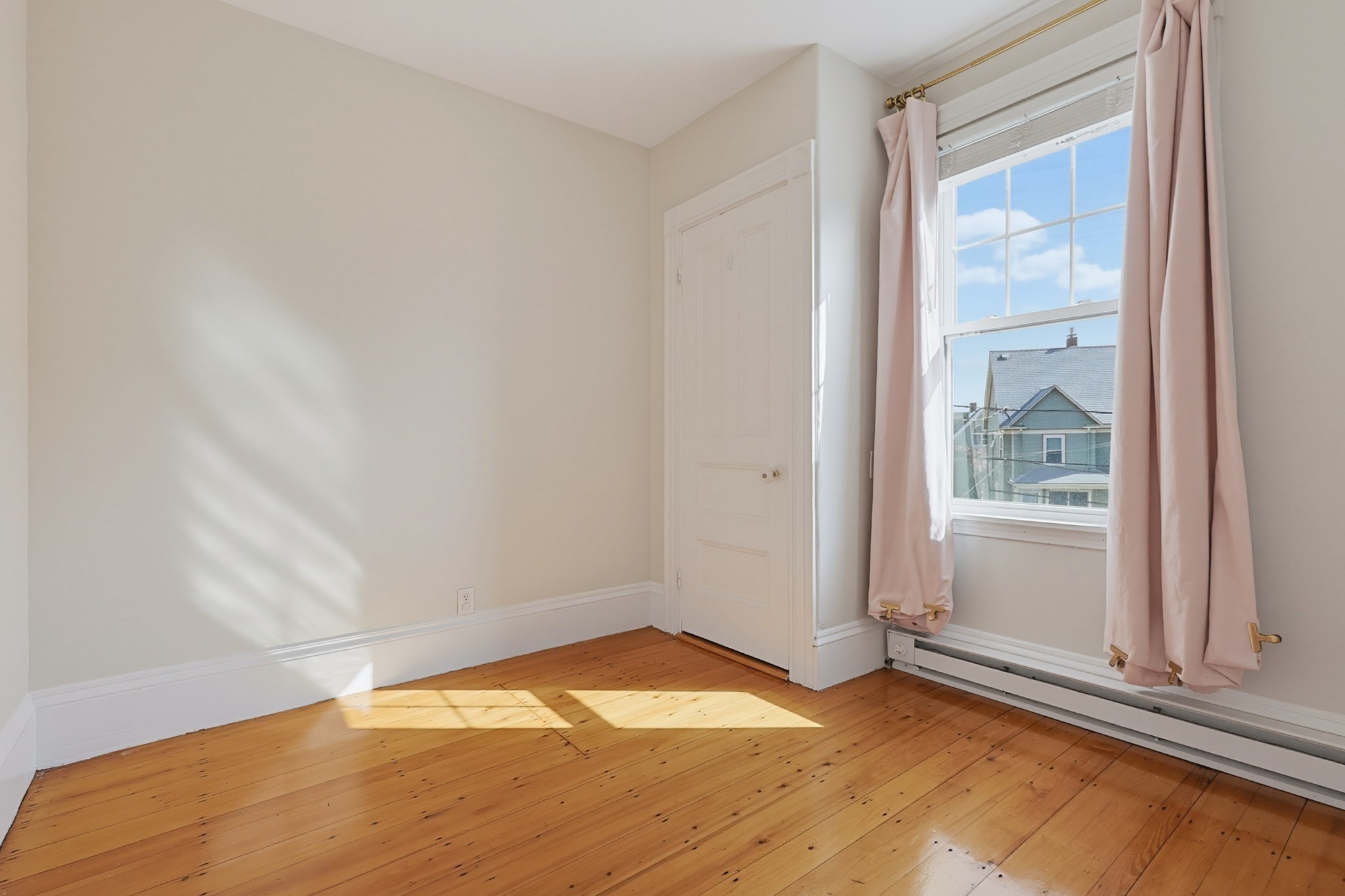 32 Elmwood Avenue Property Photo 22