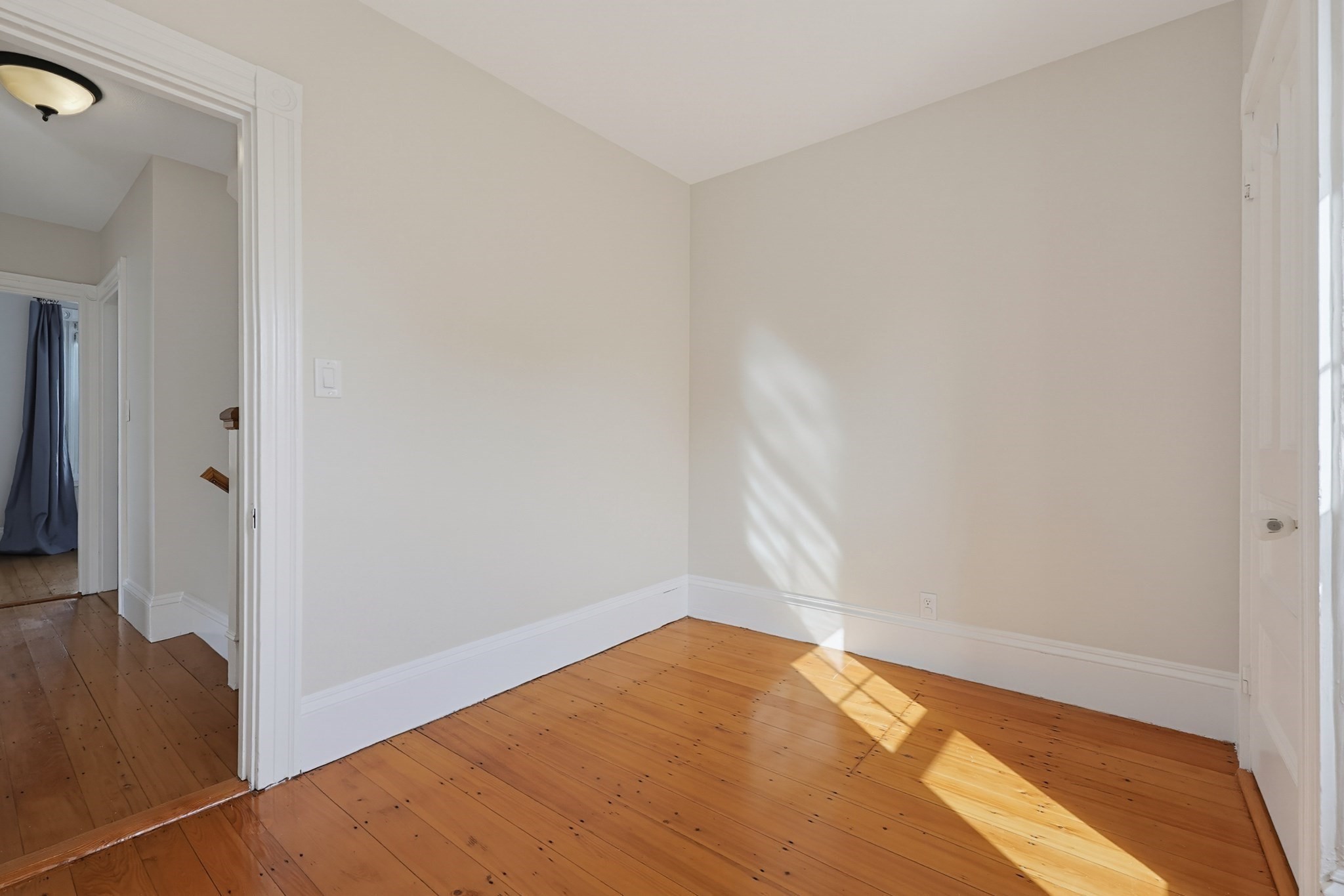 32 Elmwood Avenue Property Photo 25