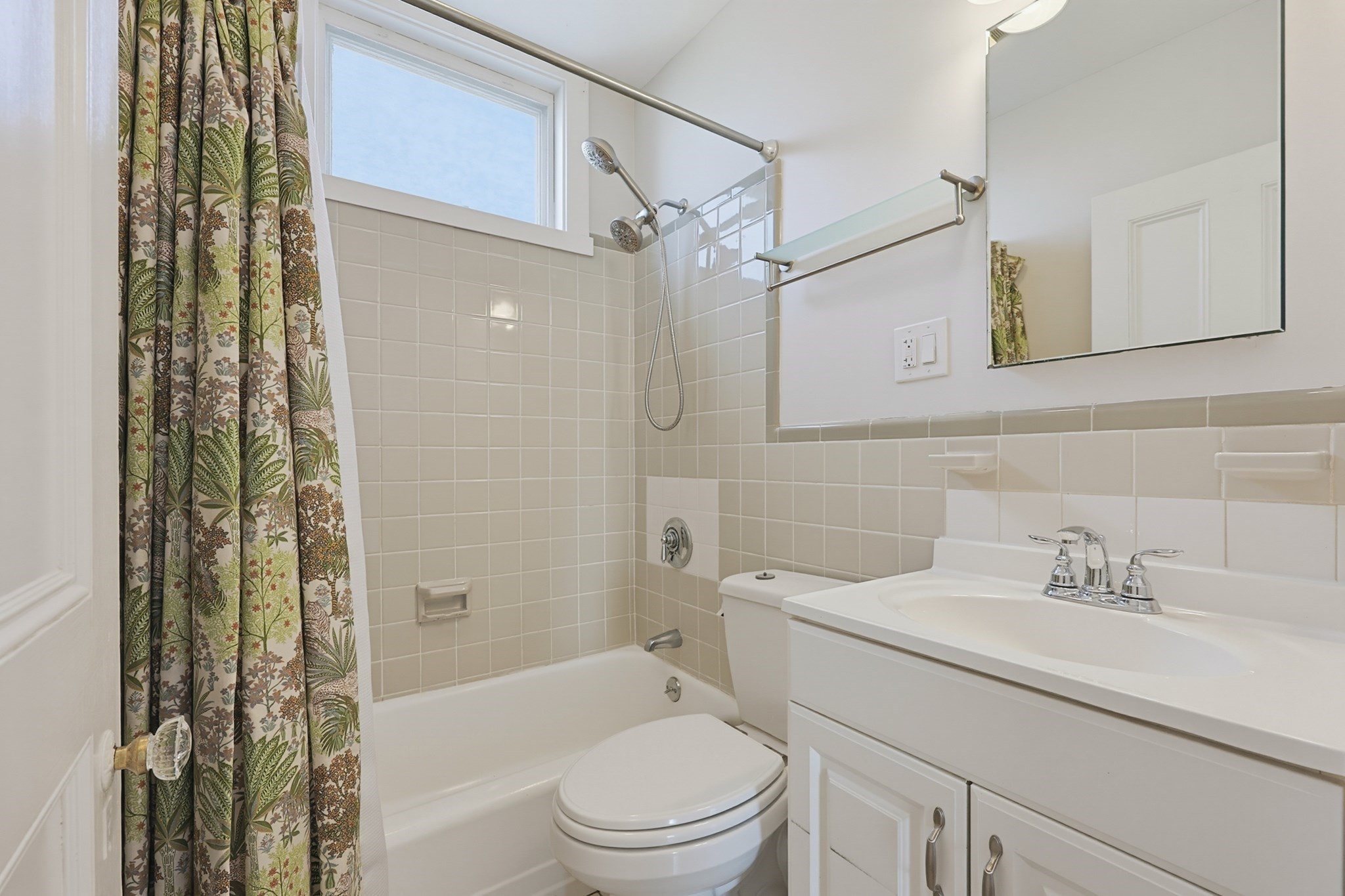32 Elmwood Avenue Property Photo 27