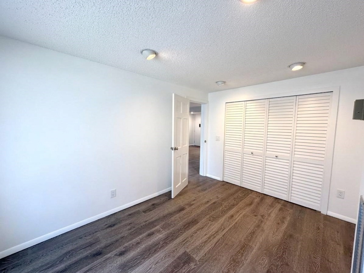 1731 Beacon St # 311 Property Photo 12