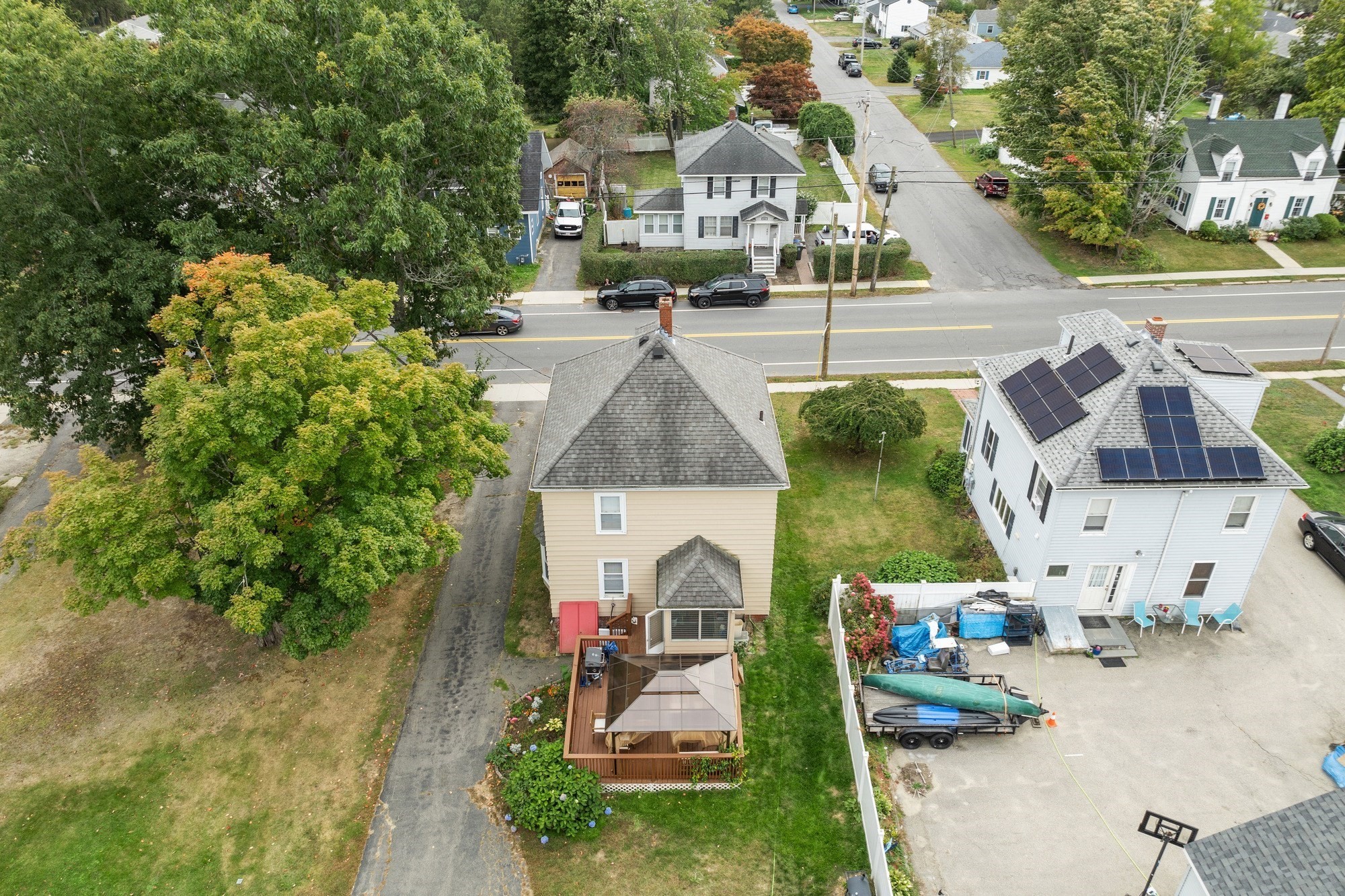 422 Groveland St. Property Photo 32