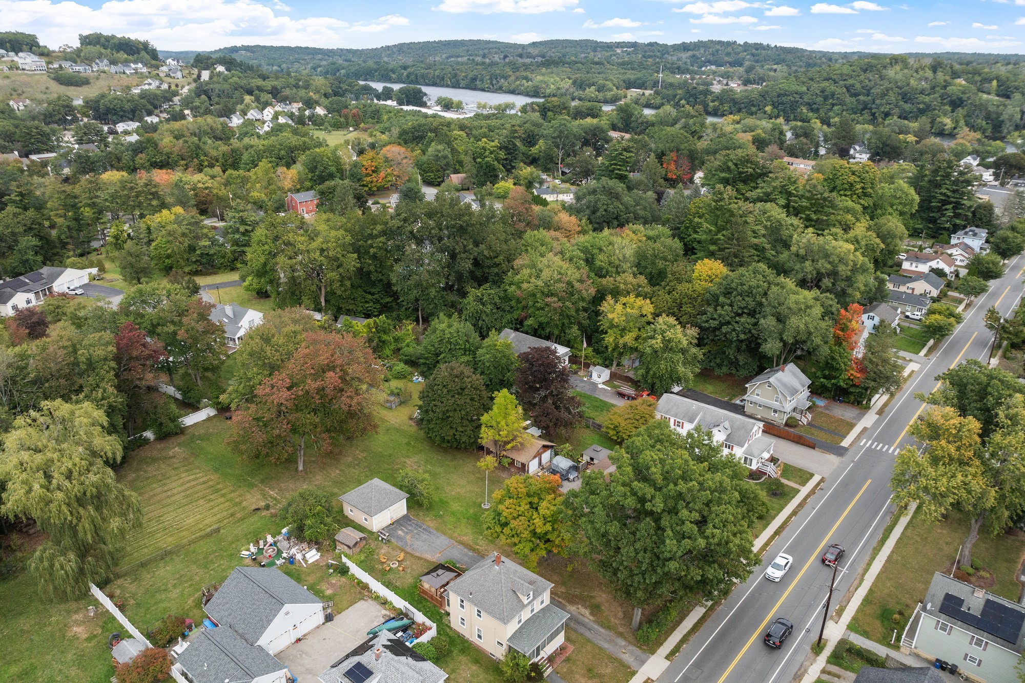 422 Groveland St. Property Photo 35