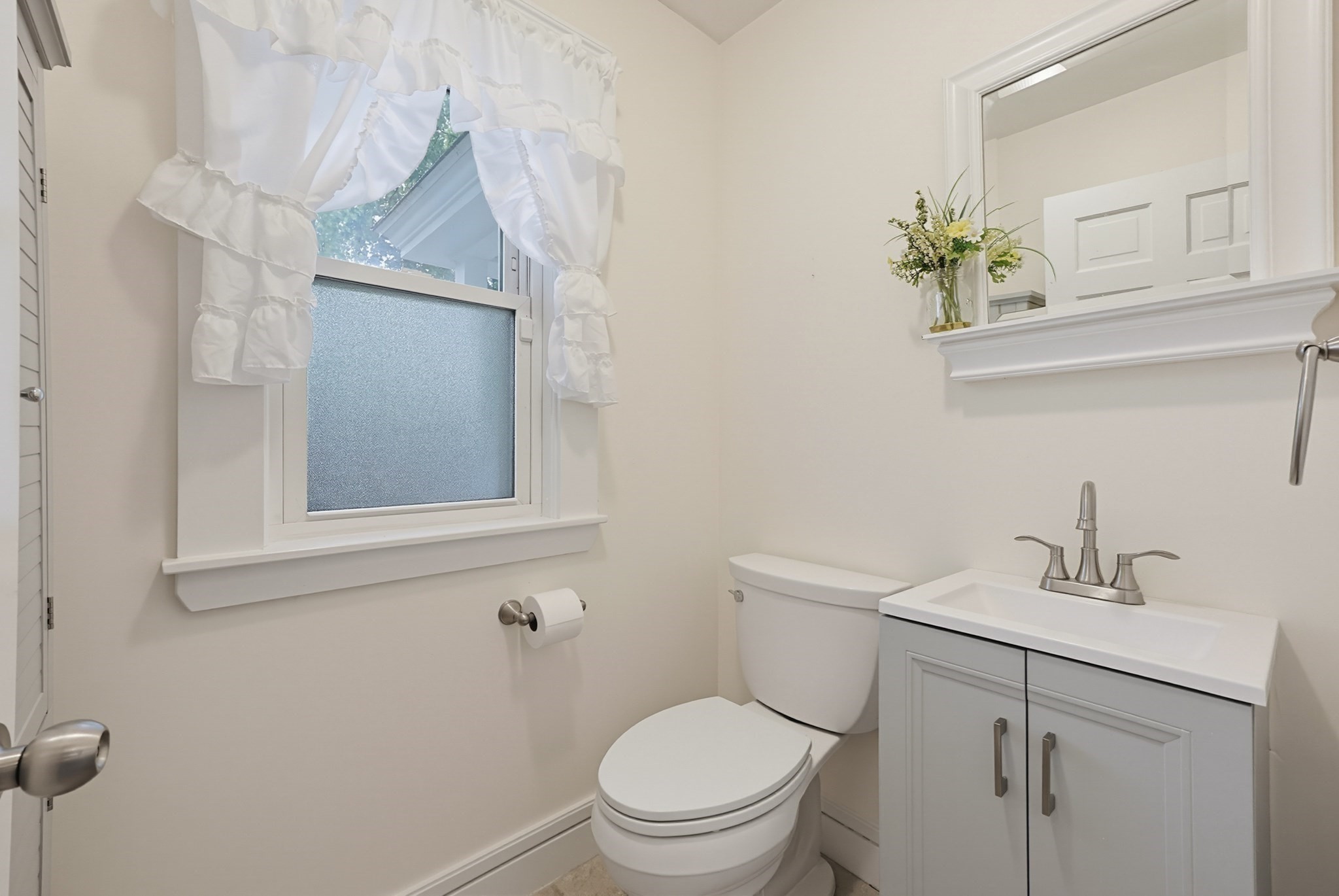 51 Bates Ave. Property Photo 12