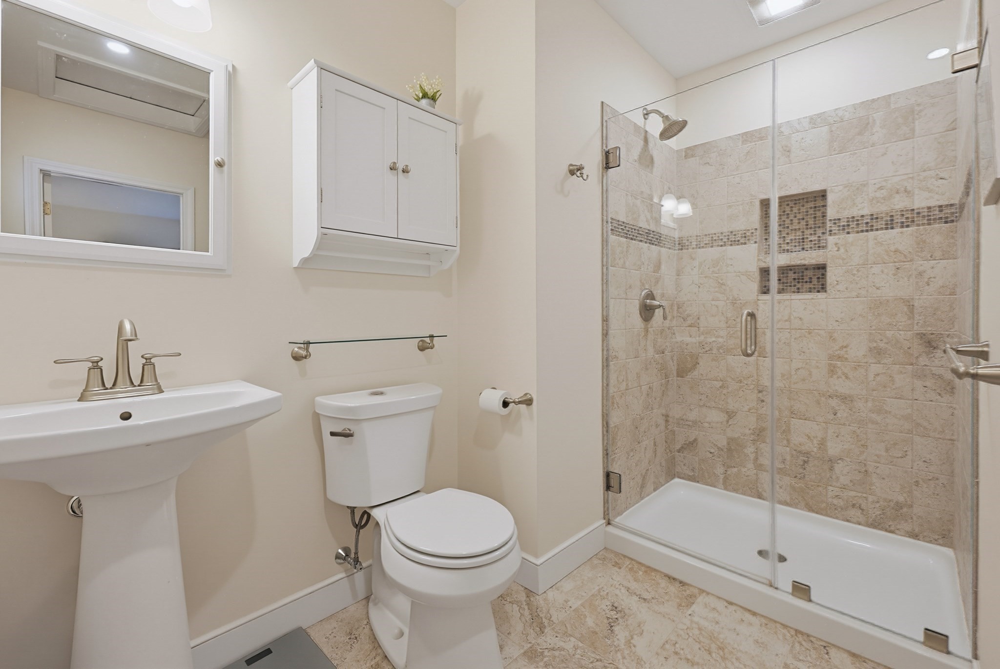 51 Bates Ave. Property Photo 14