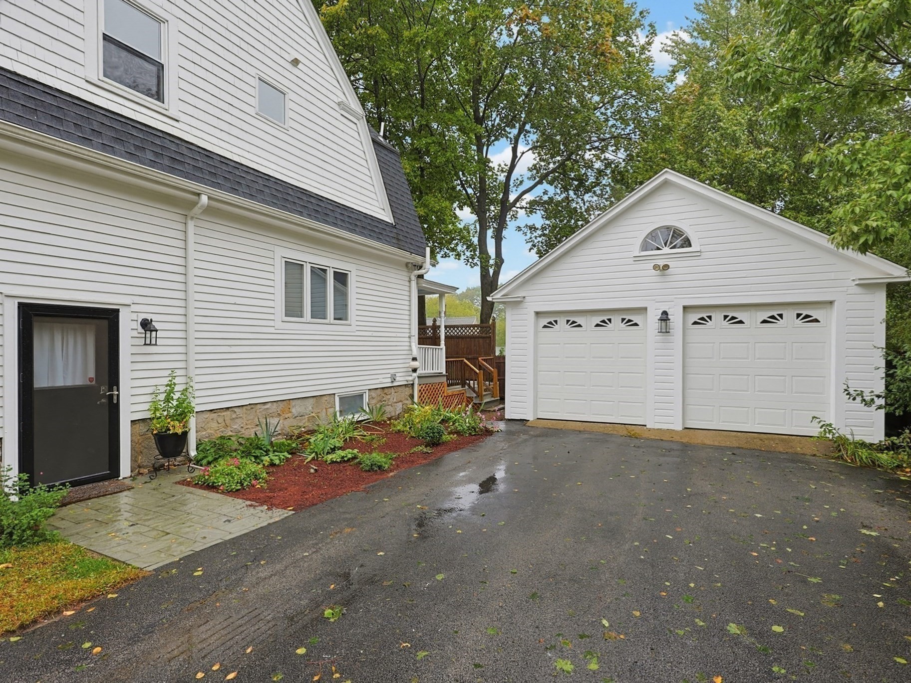 51 Bates Ave. Property Photo 30