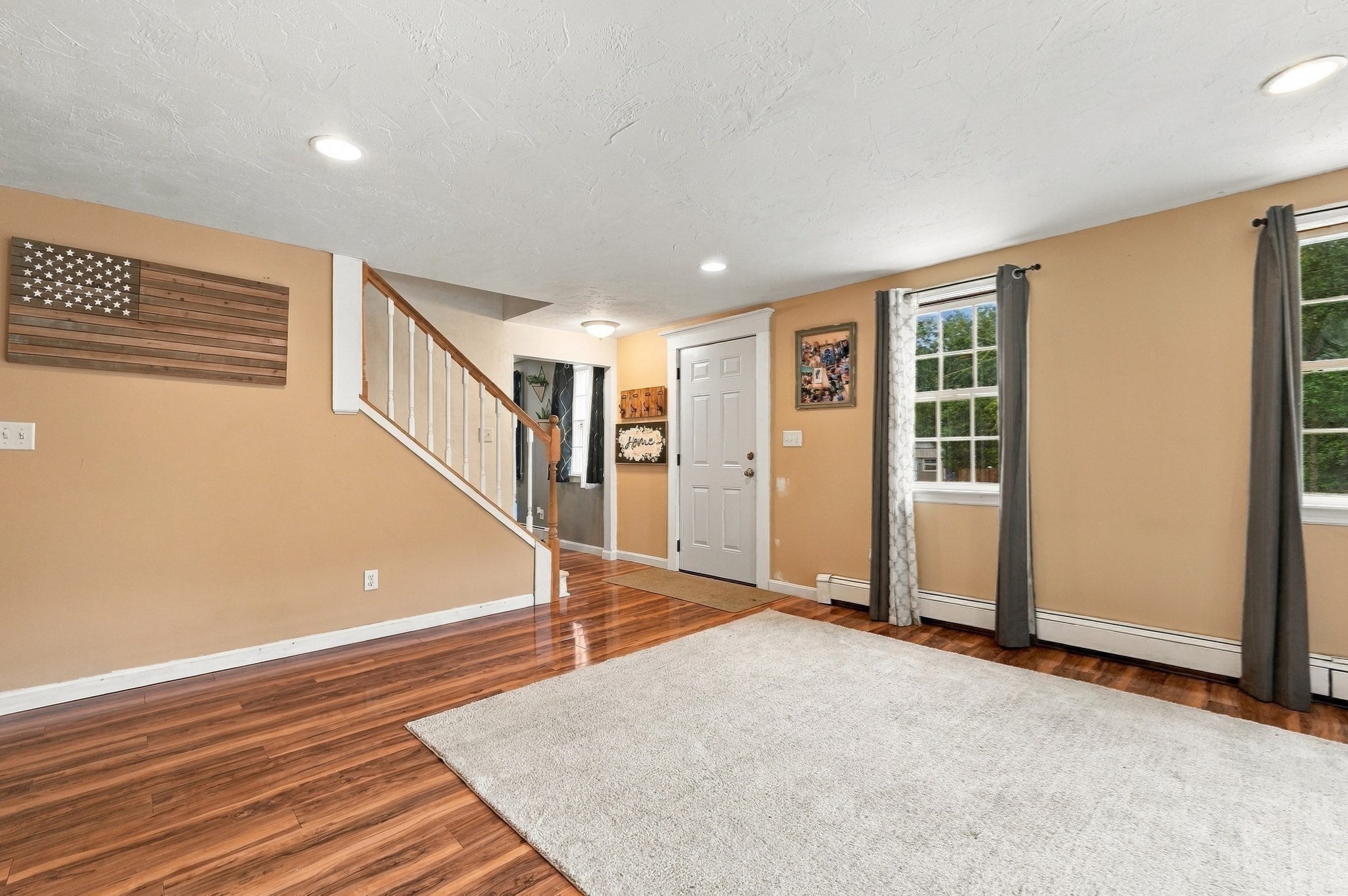 19 Louise Ln Property Photo 15