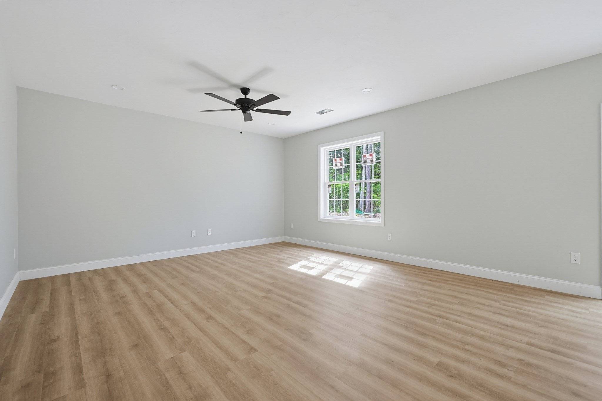 60 Noonan St # 60 Property Photo 8