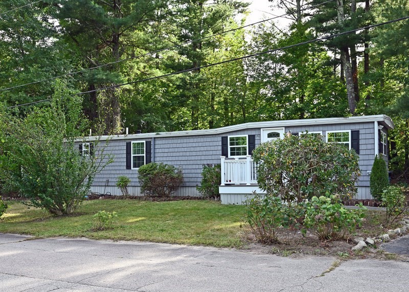5 Siesta Dr. Property Photo 1