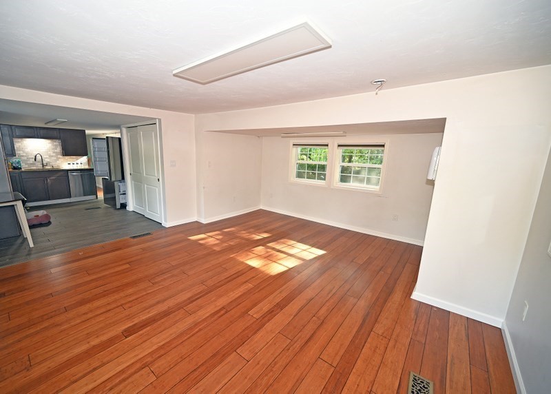 5 Siesta Dr. Property Photo 4