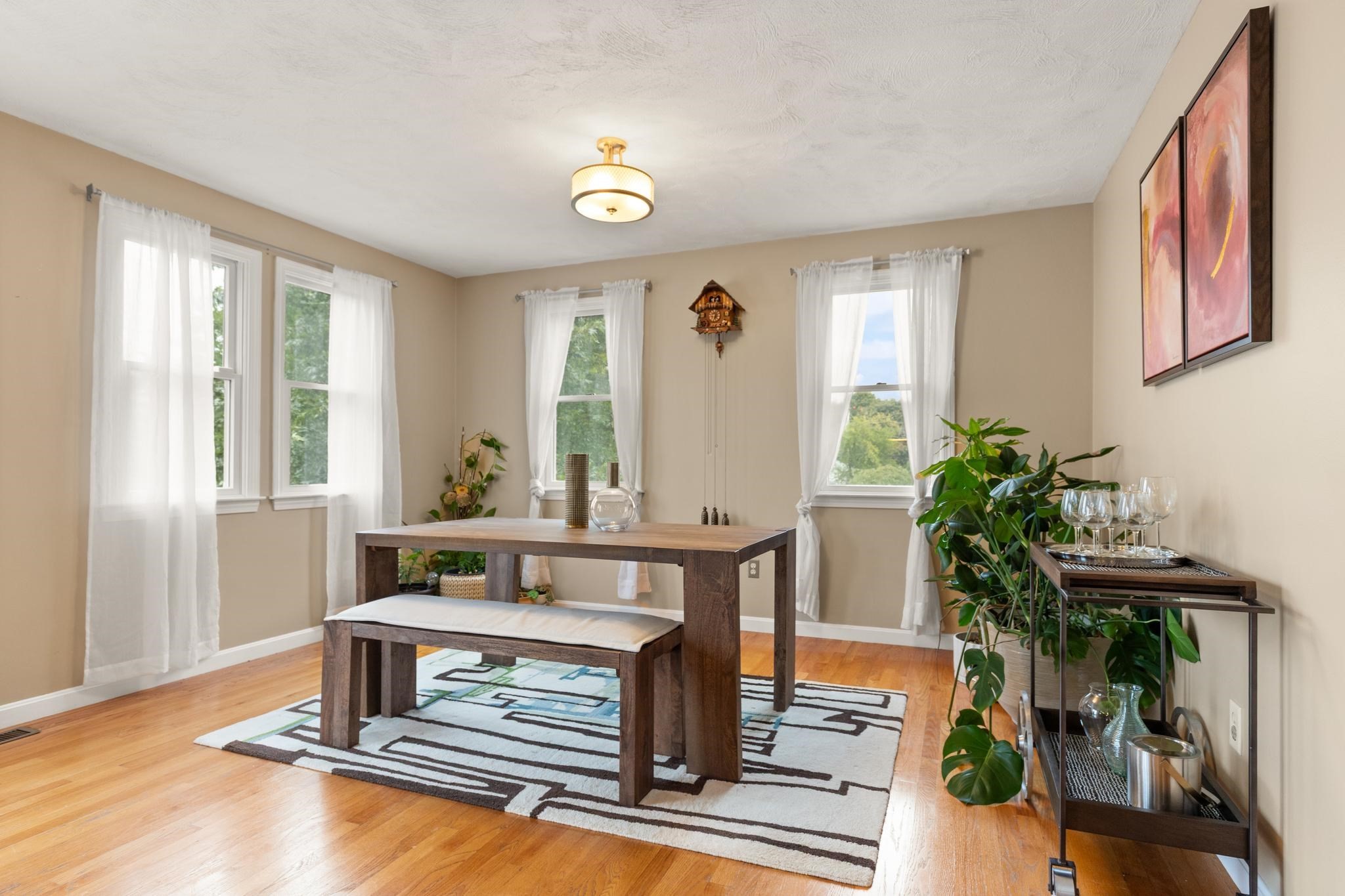 16 Saint James Ave Property Photo 8