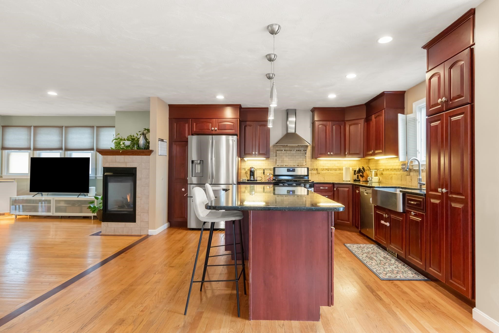 16 Saint James Ave Property Photo 14