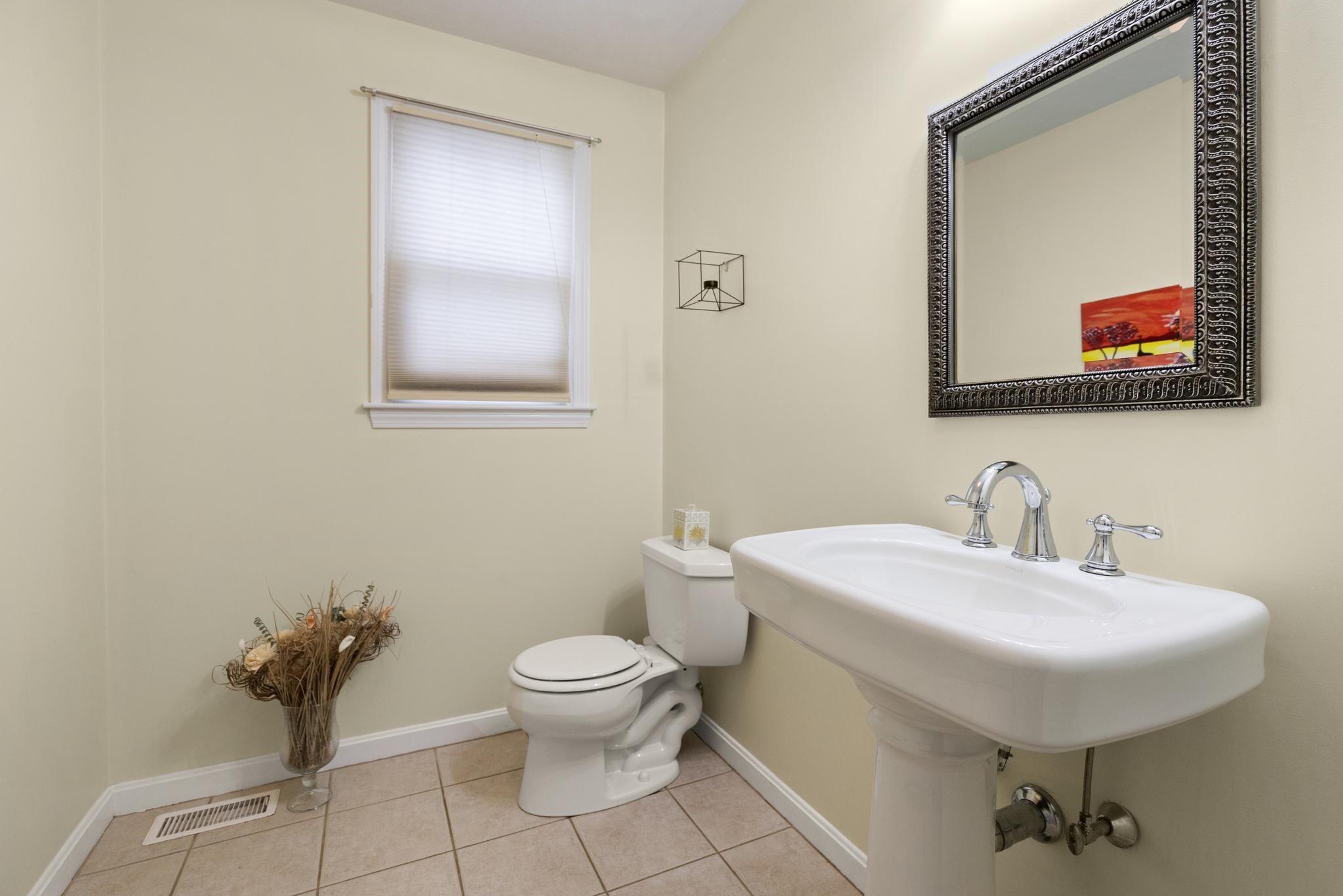 16 Saint James Ave Property Photo 25
