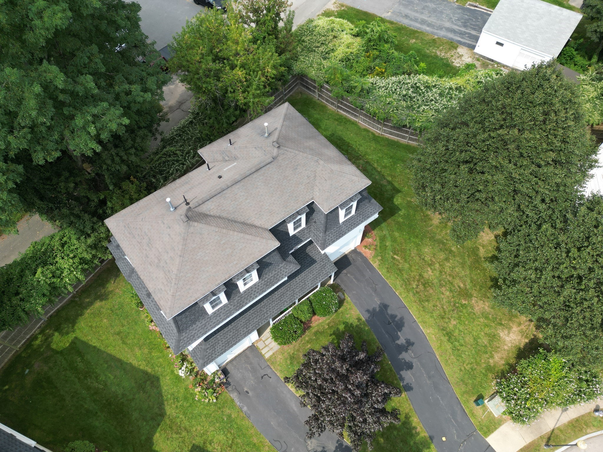 18 Victoria Gdn # A Property Photo 15