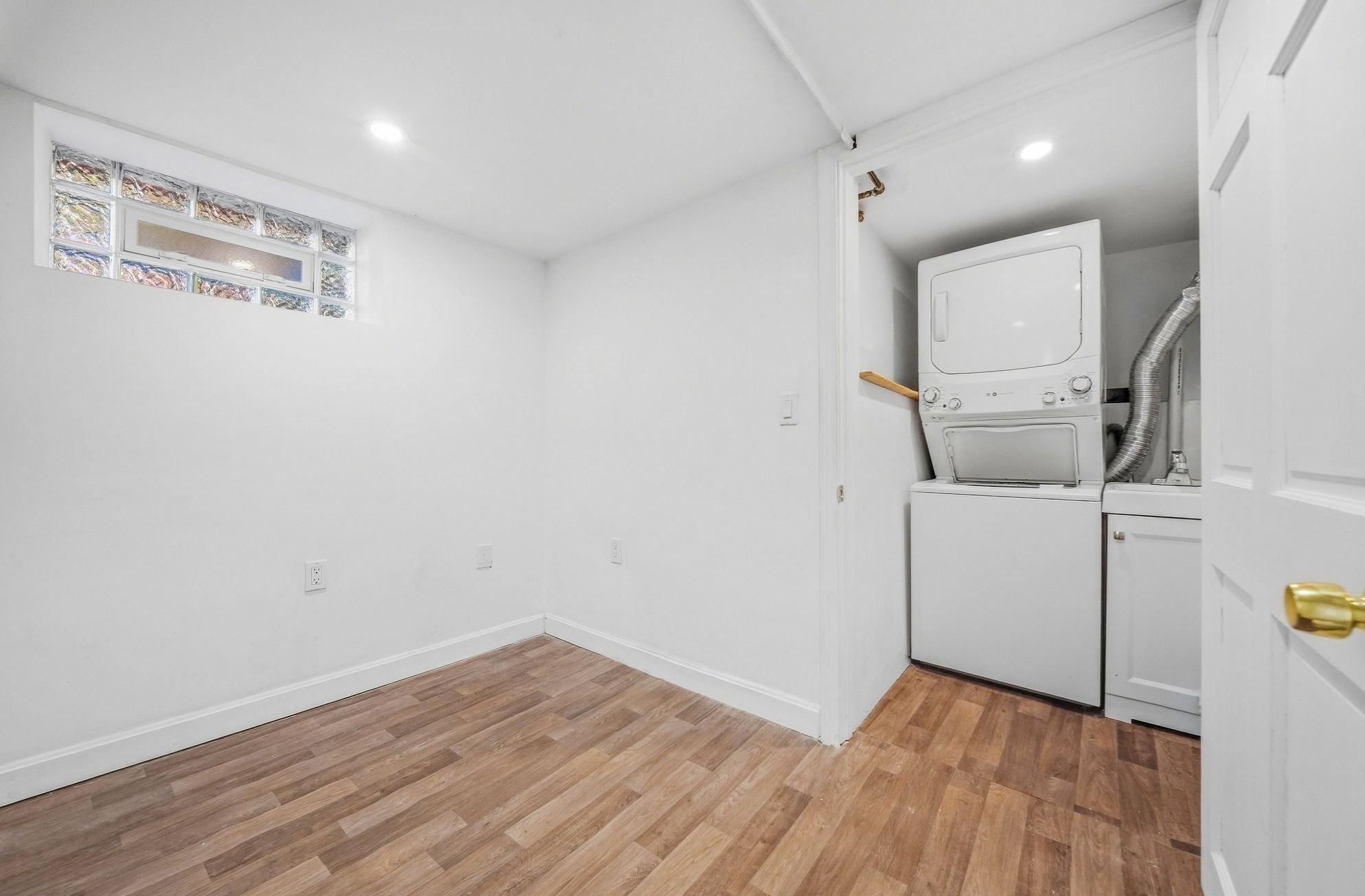 26 Spring Garden St Property Photo 29