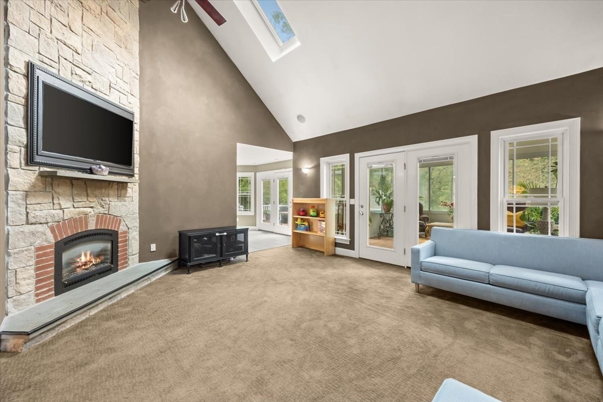 10 Anderson Way Property Photo 11