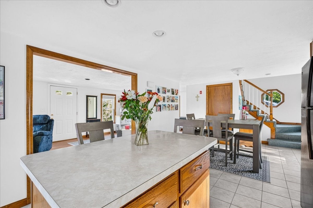 33 White Horse Rd Property Photo 15