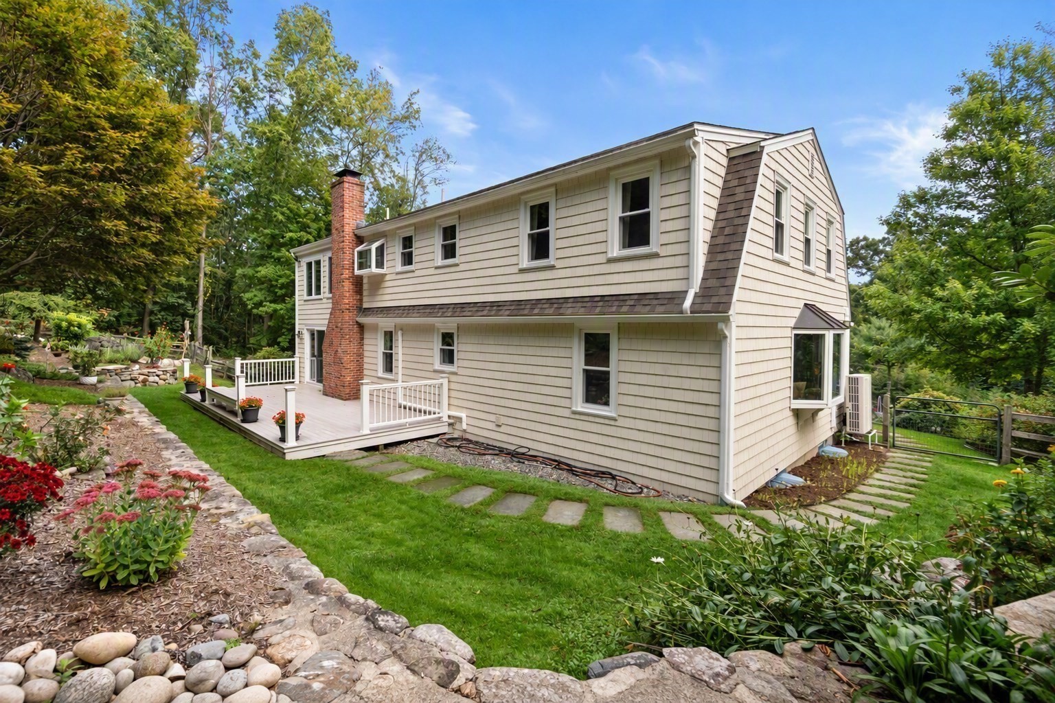 64 Pine Hill Road Property Photo 33