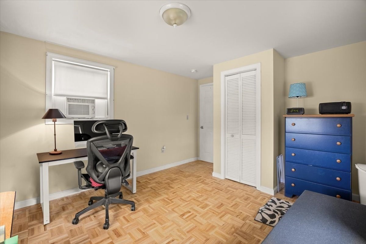 28 Mayflower St Property Photo 14