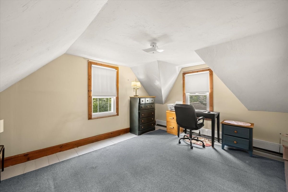 28 Mayflower St Property Photo 18