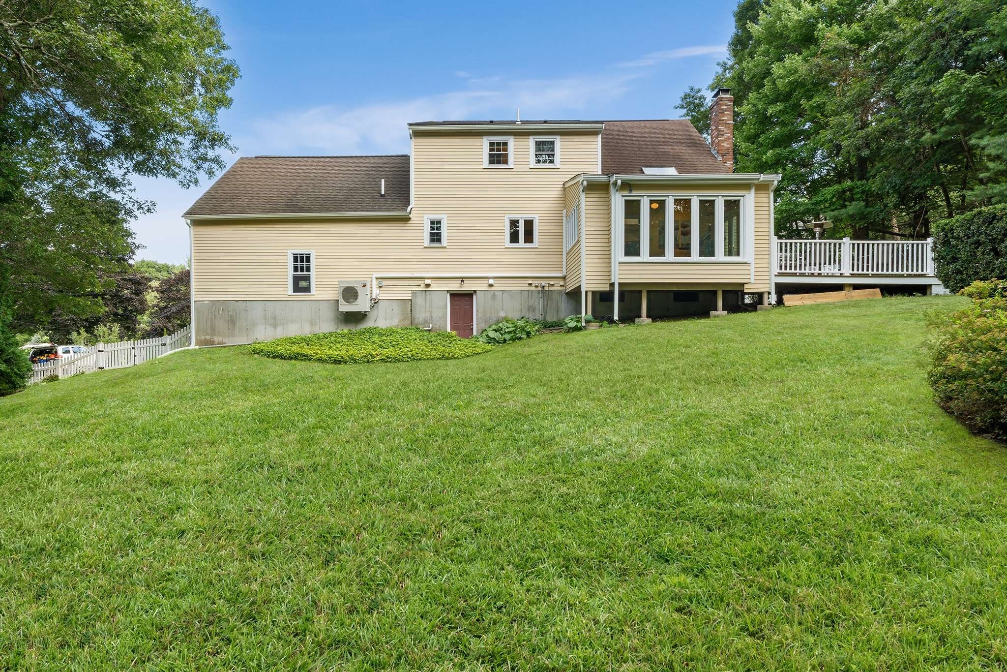 392 Old Farm Rd Property Photo 25