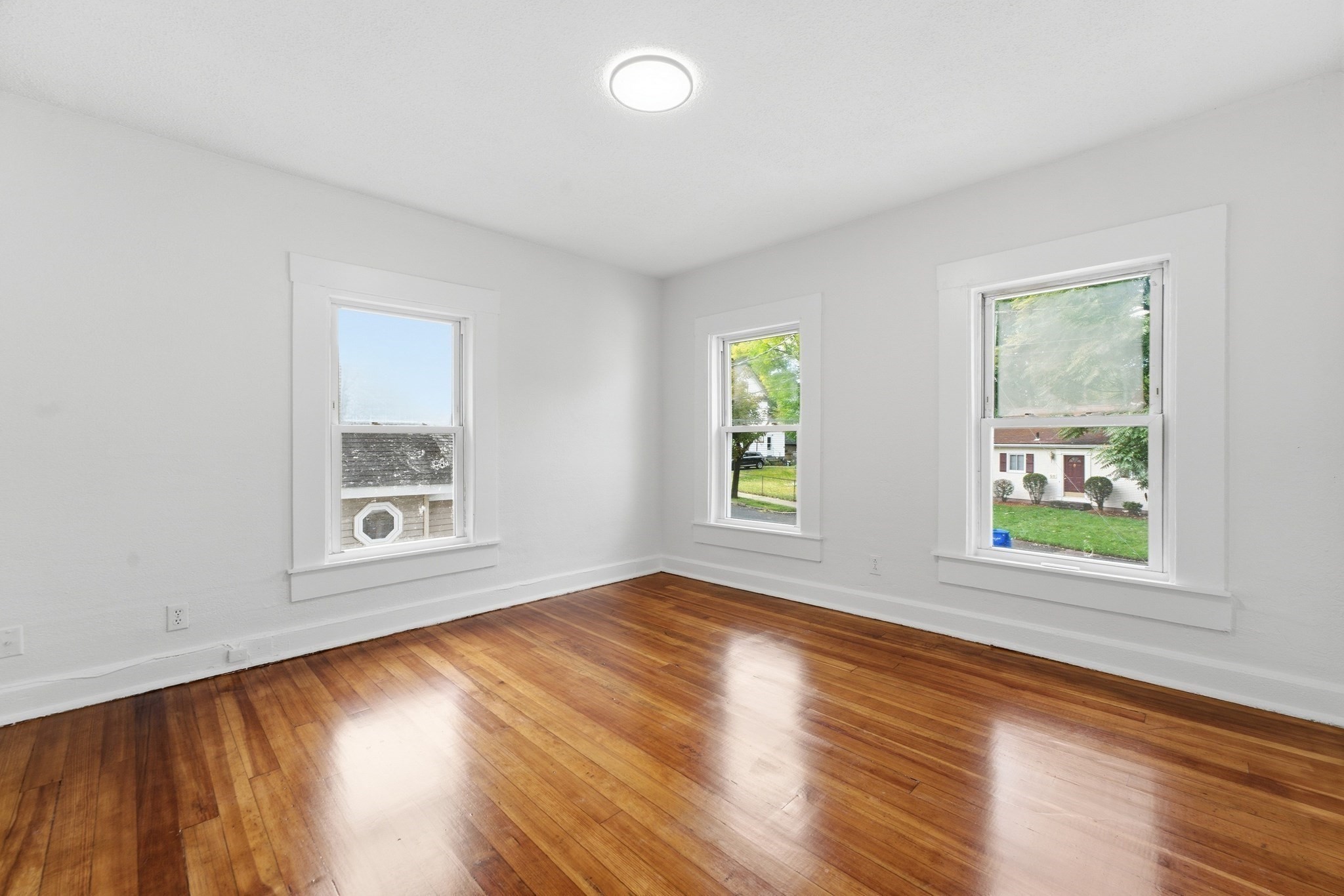 73 Jasper St Property Photo 24