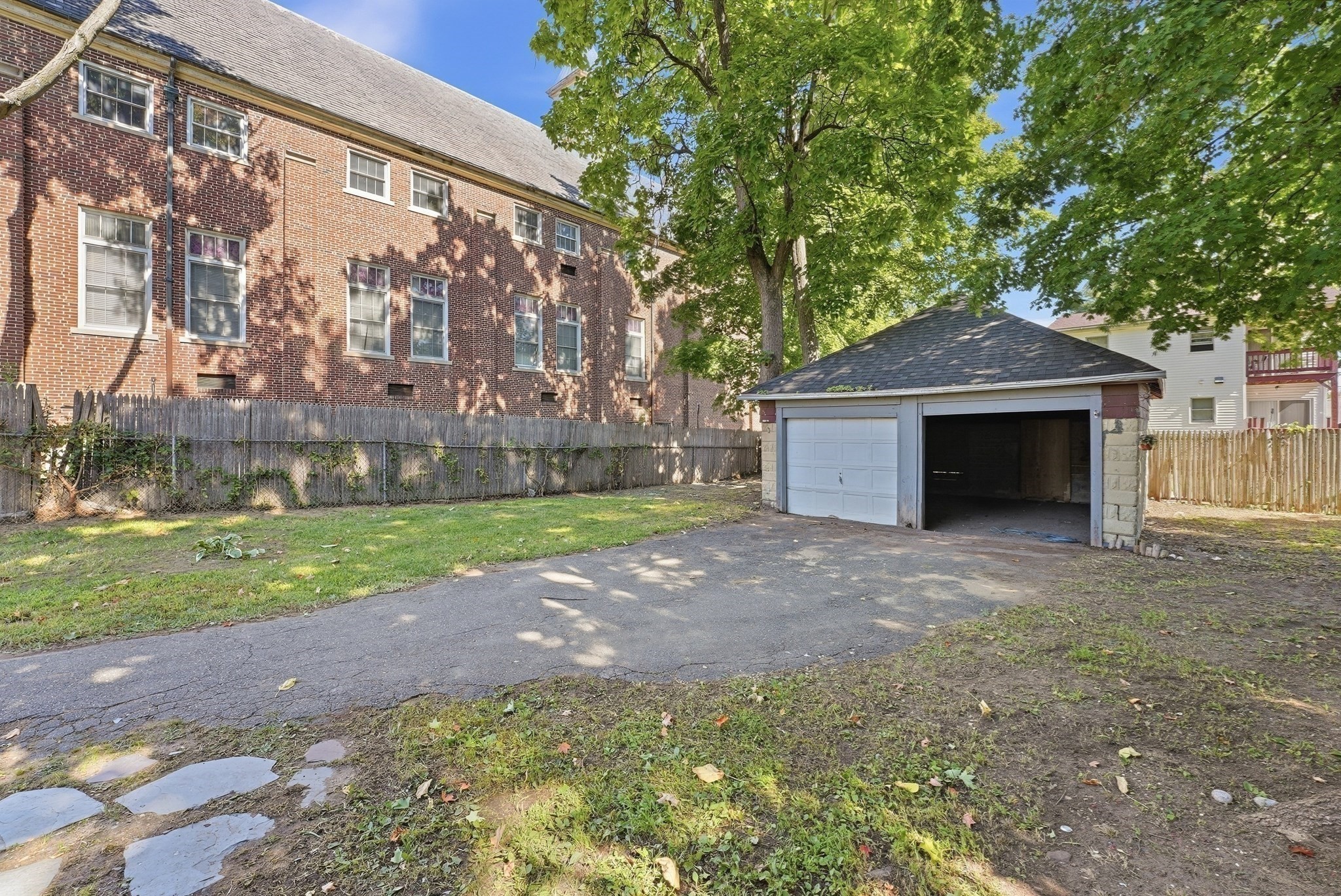 73 Jasper St Property Photo 33