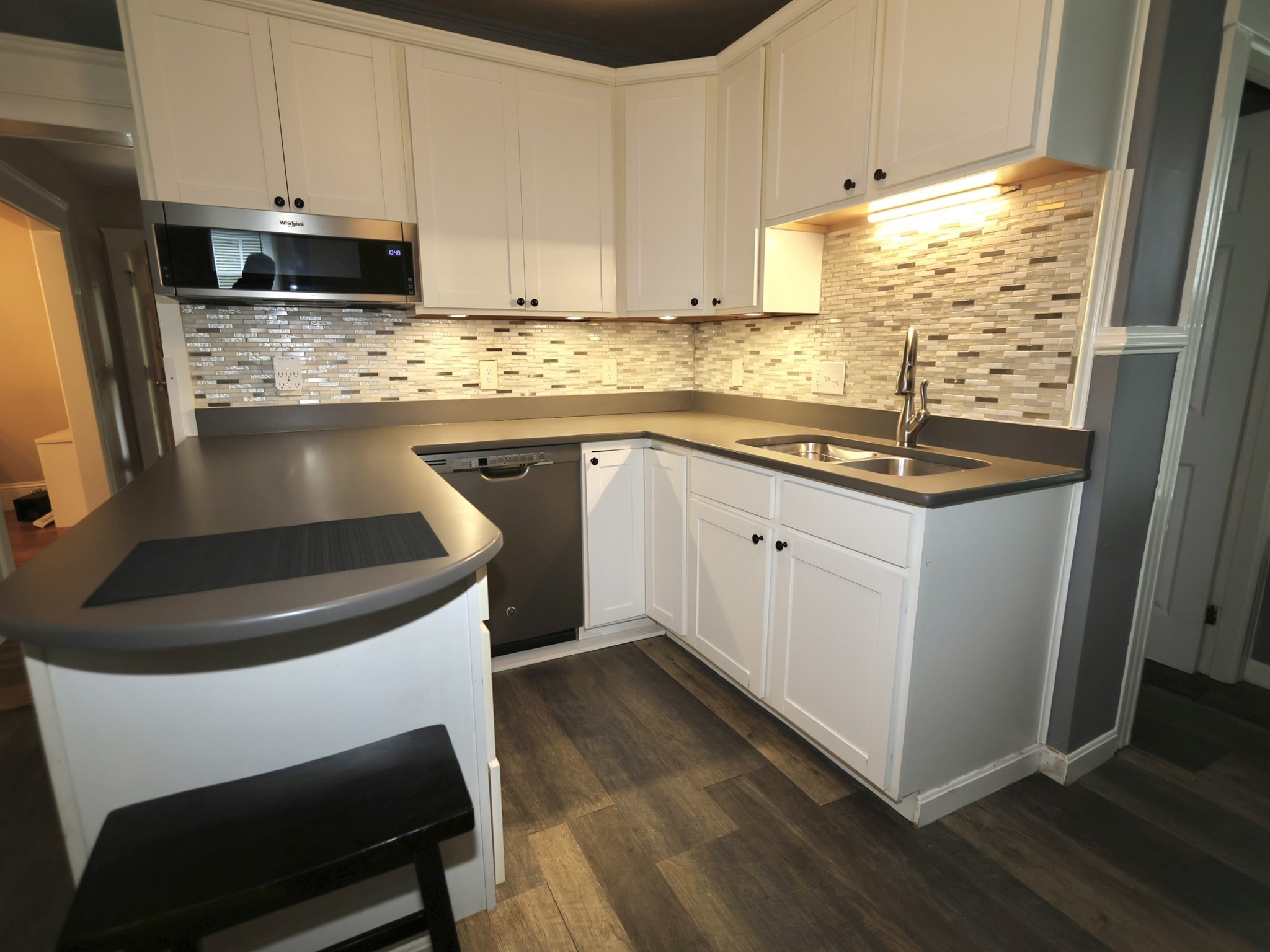 133 Whipple St Property Photo 3