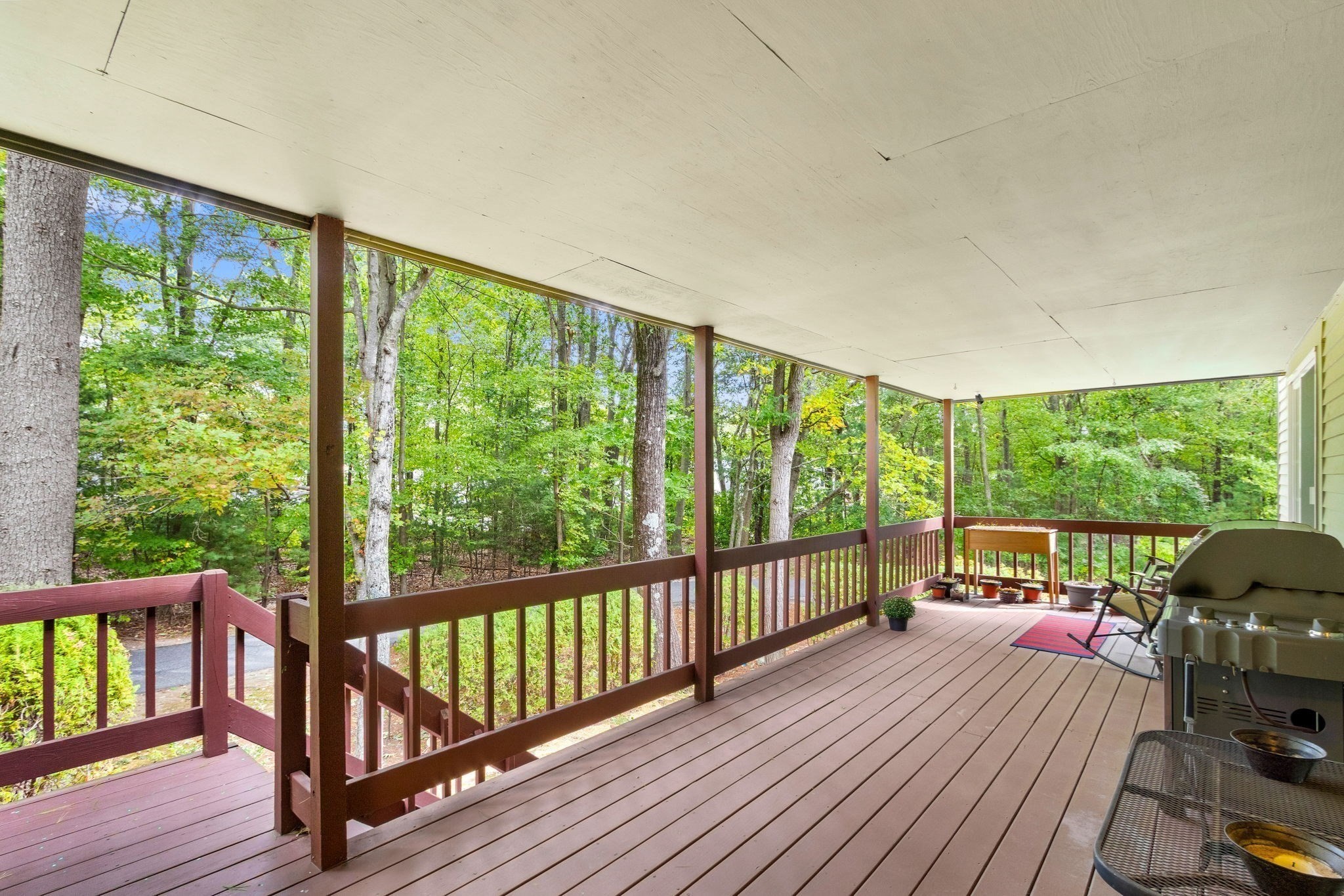12 Country Club Ln # D Property Photo 9
