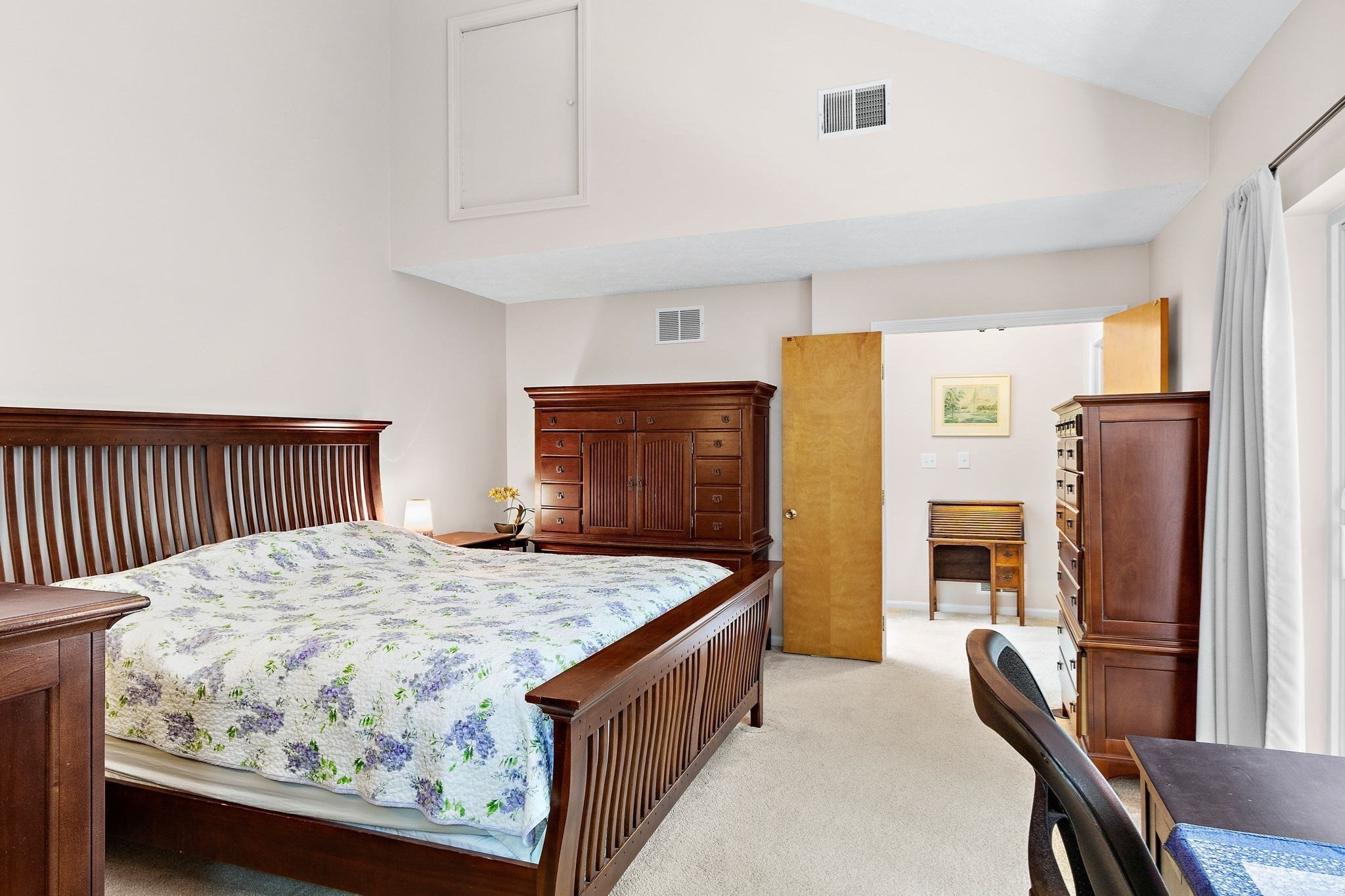 12 Country Club Ln # D Property Photo 17