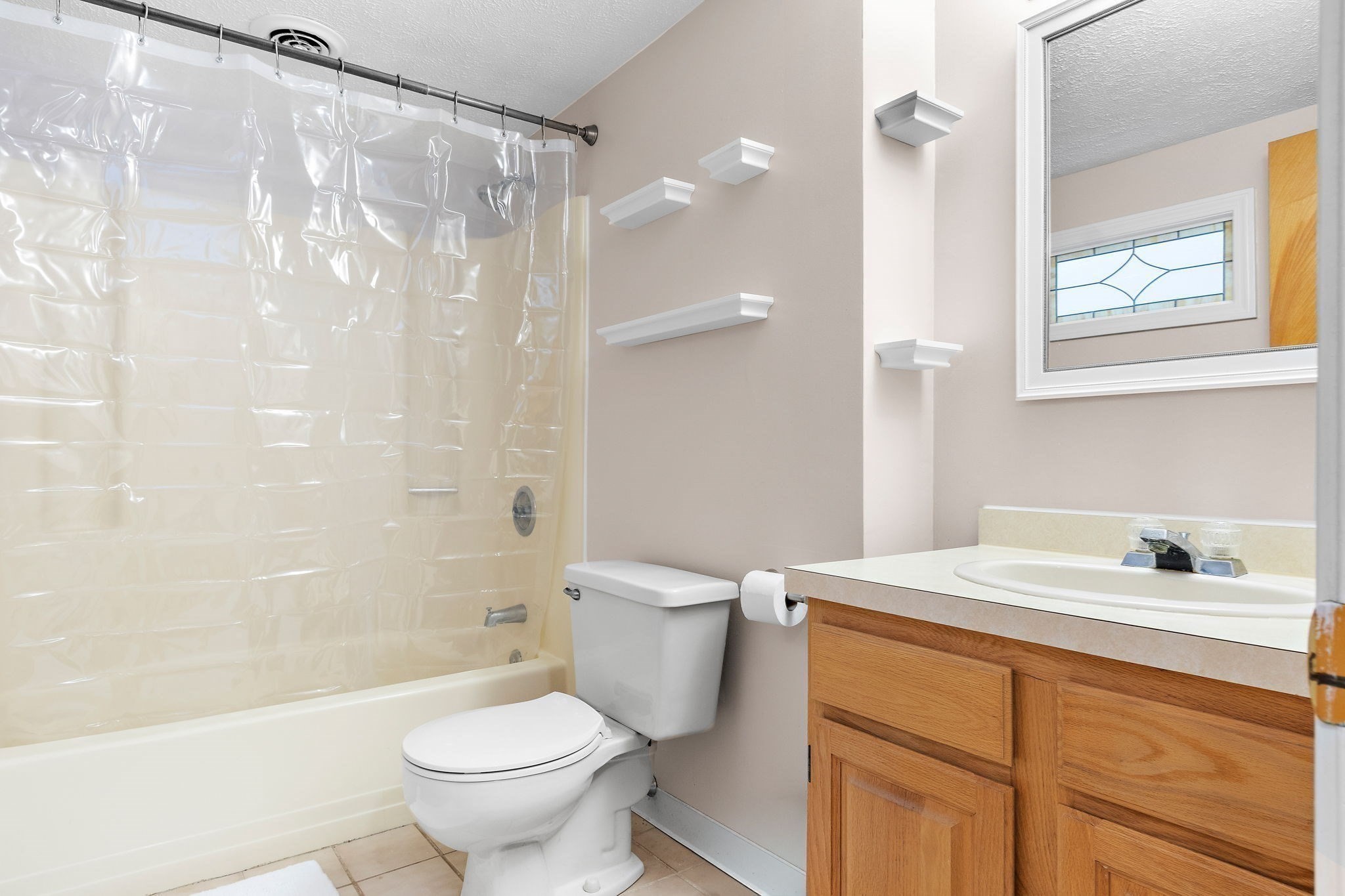 12 Country Club Ln # D Property Photo 23
