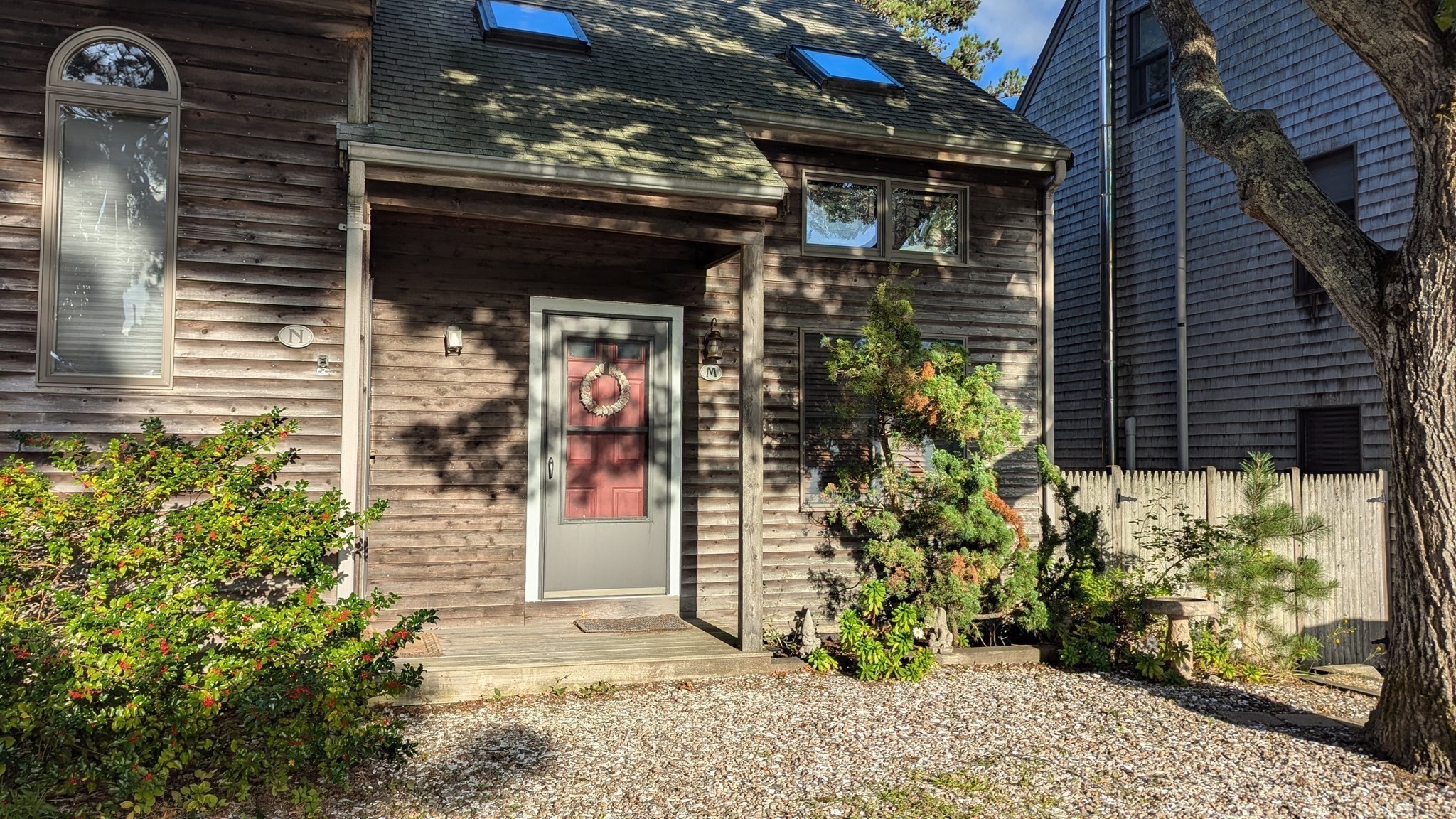 10 Seashore Park Dr # M Property Photo 1